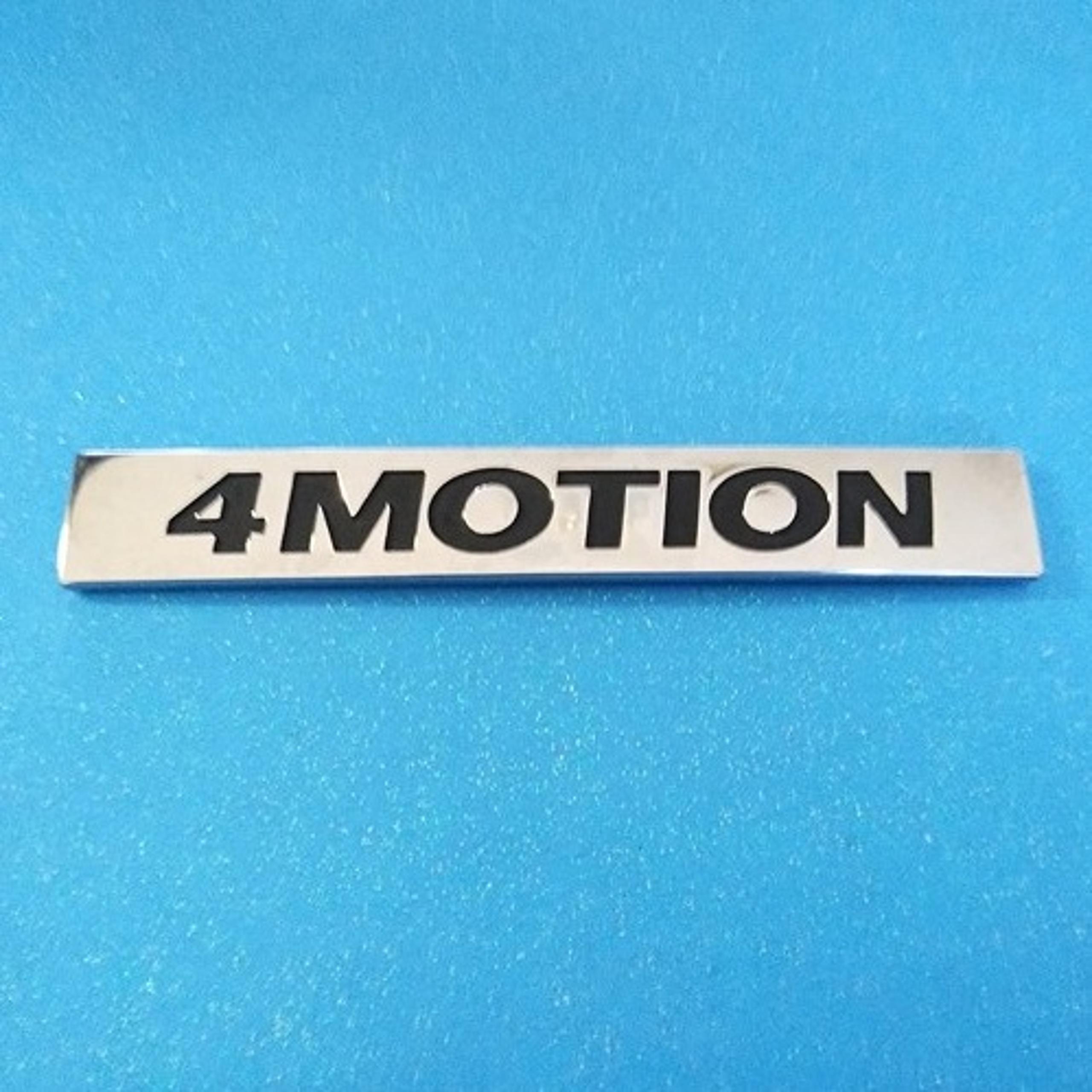 VW Jetta / Passat / Golf / Tiguan / 4Motion rear lid emblem