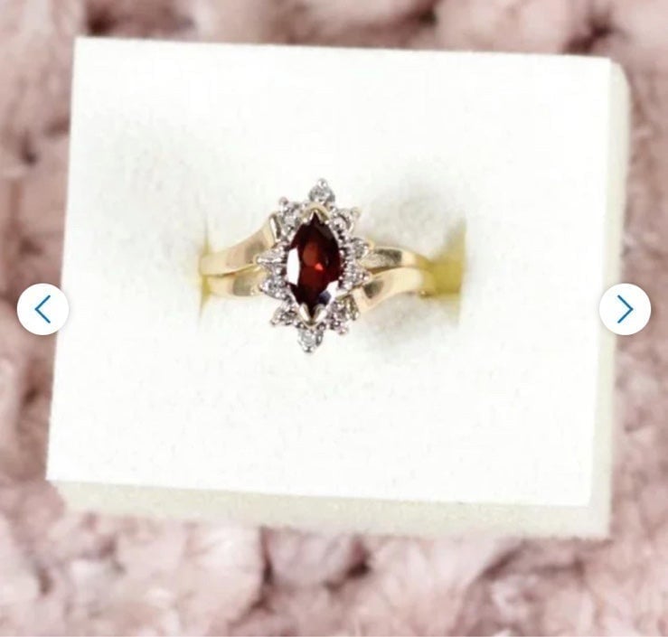 Gold ring 10k