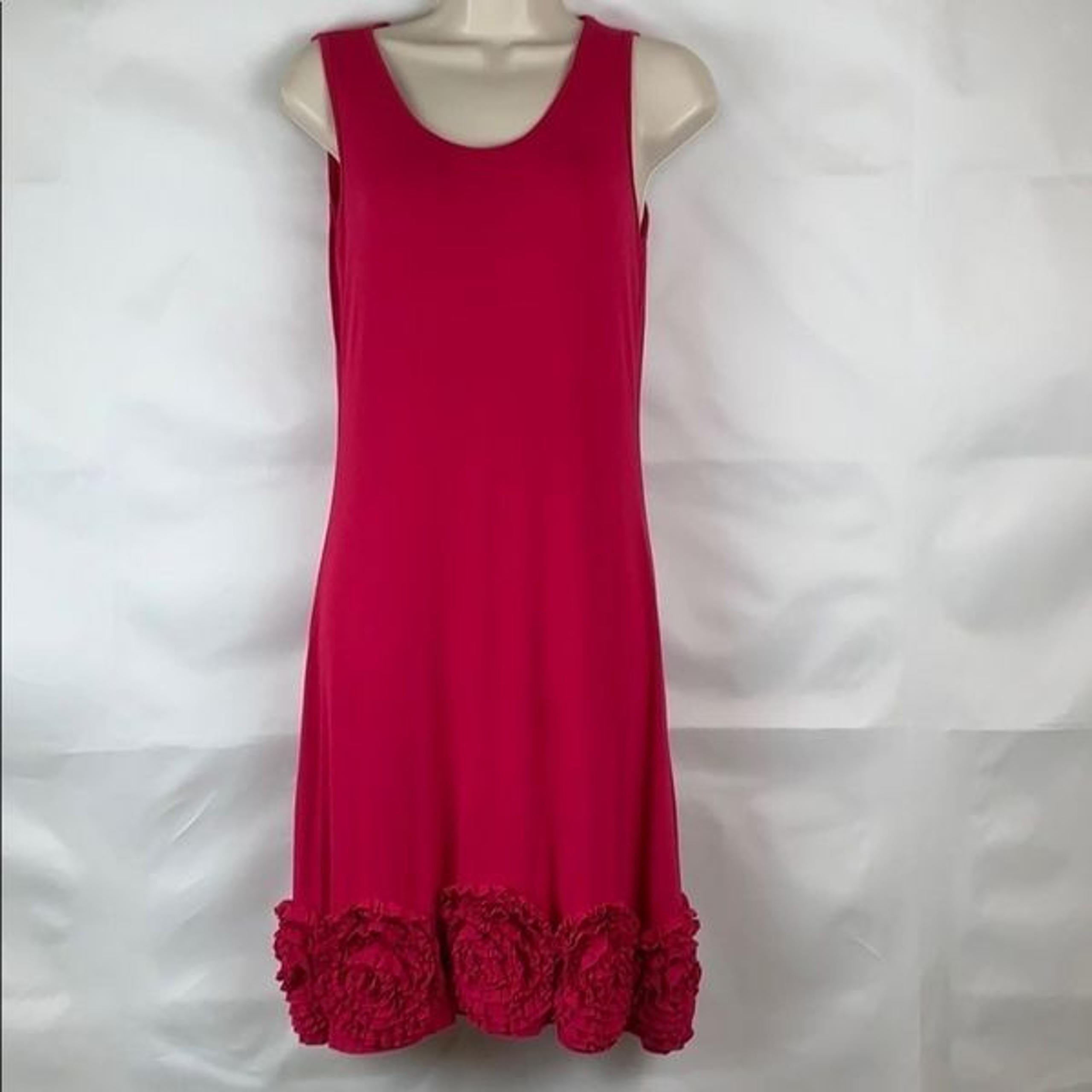 Zen Knits fuchsia knit dress with rosette bottom