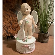 Vintage 1989 Enesco Ceramic Cupid Angel Music Box Mandolin Roses