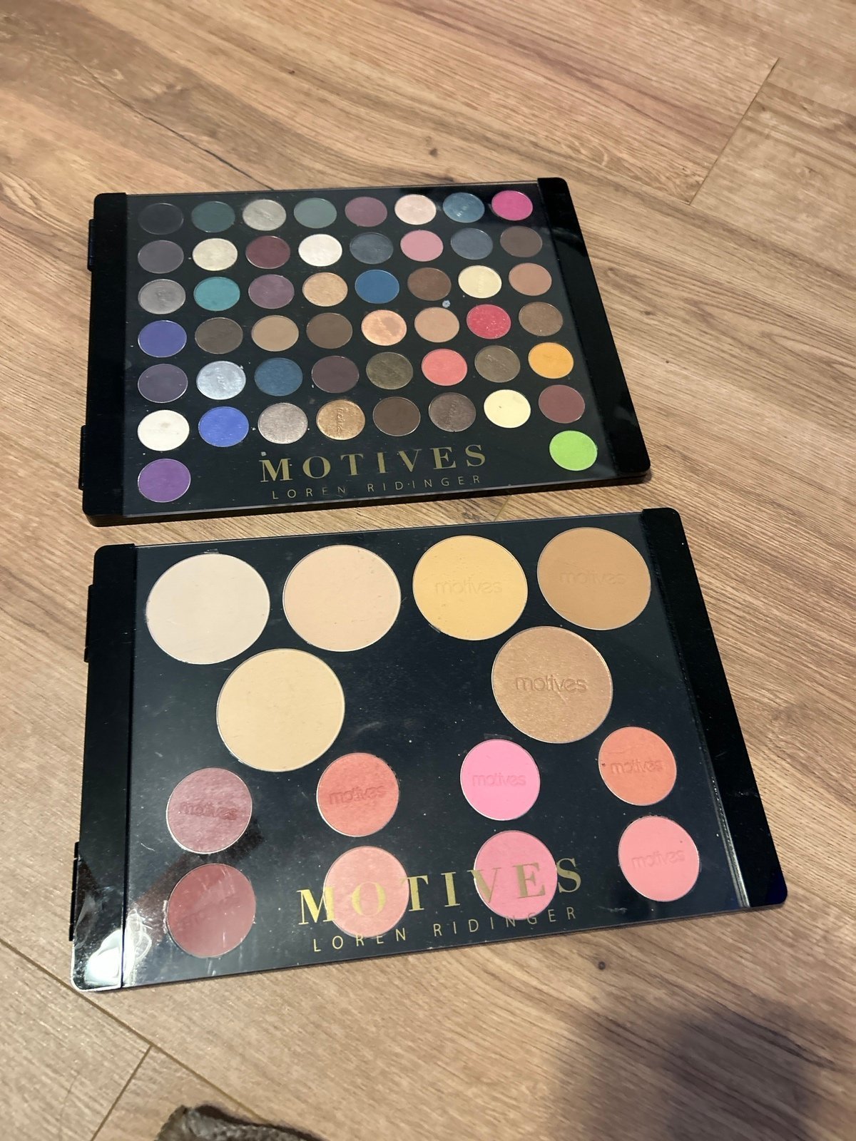 Motives cosmetics bundle