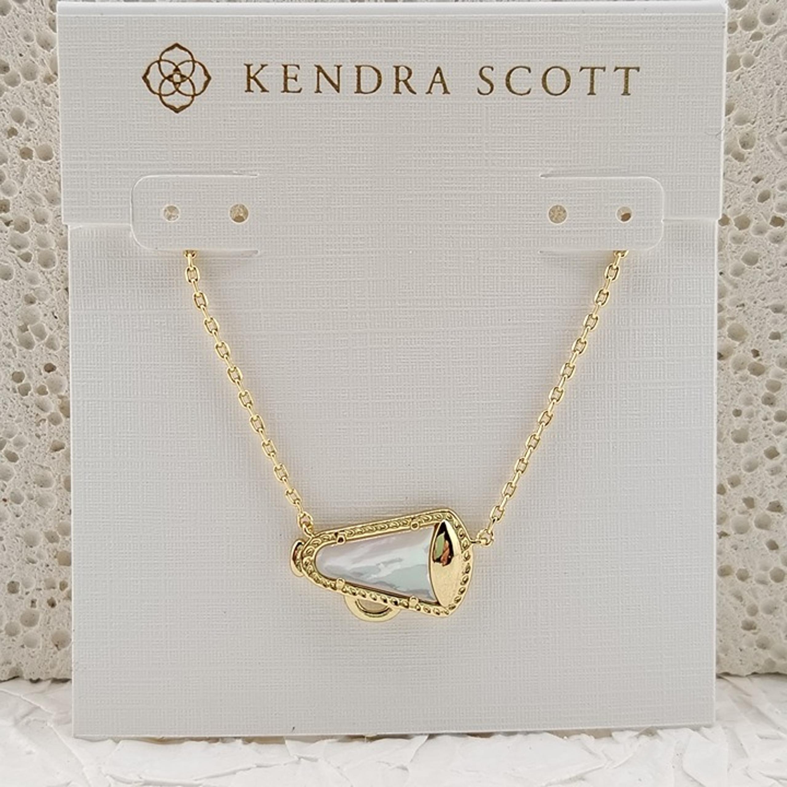 Kendra Scott Cheer Gold Short Pendant Necklace in White