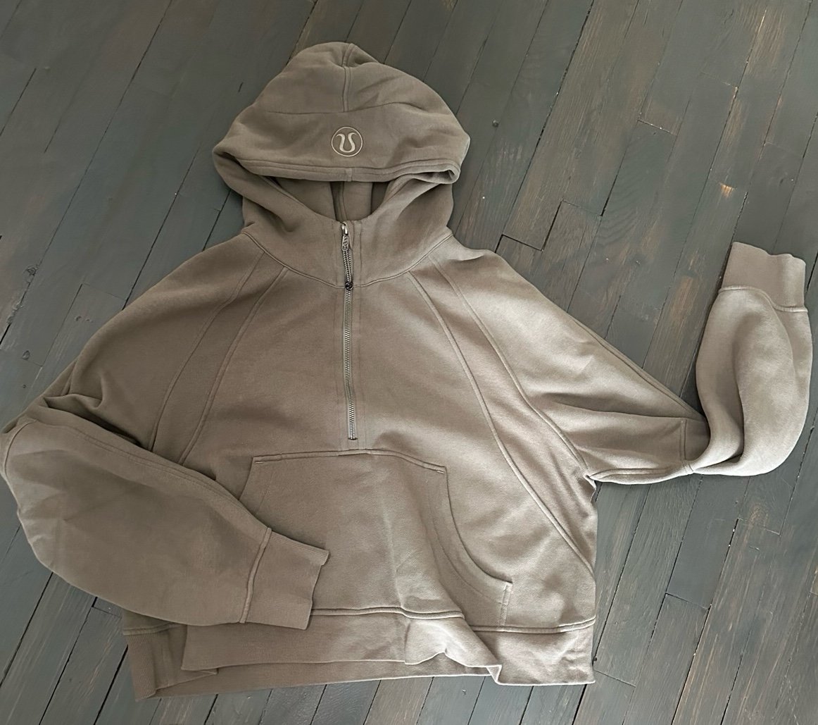 Lululemon scuba half zip size XL/XXL