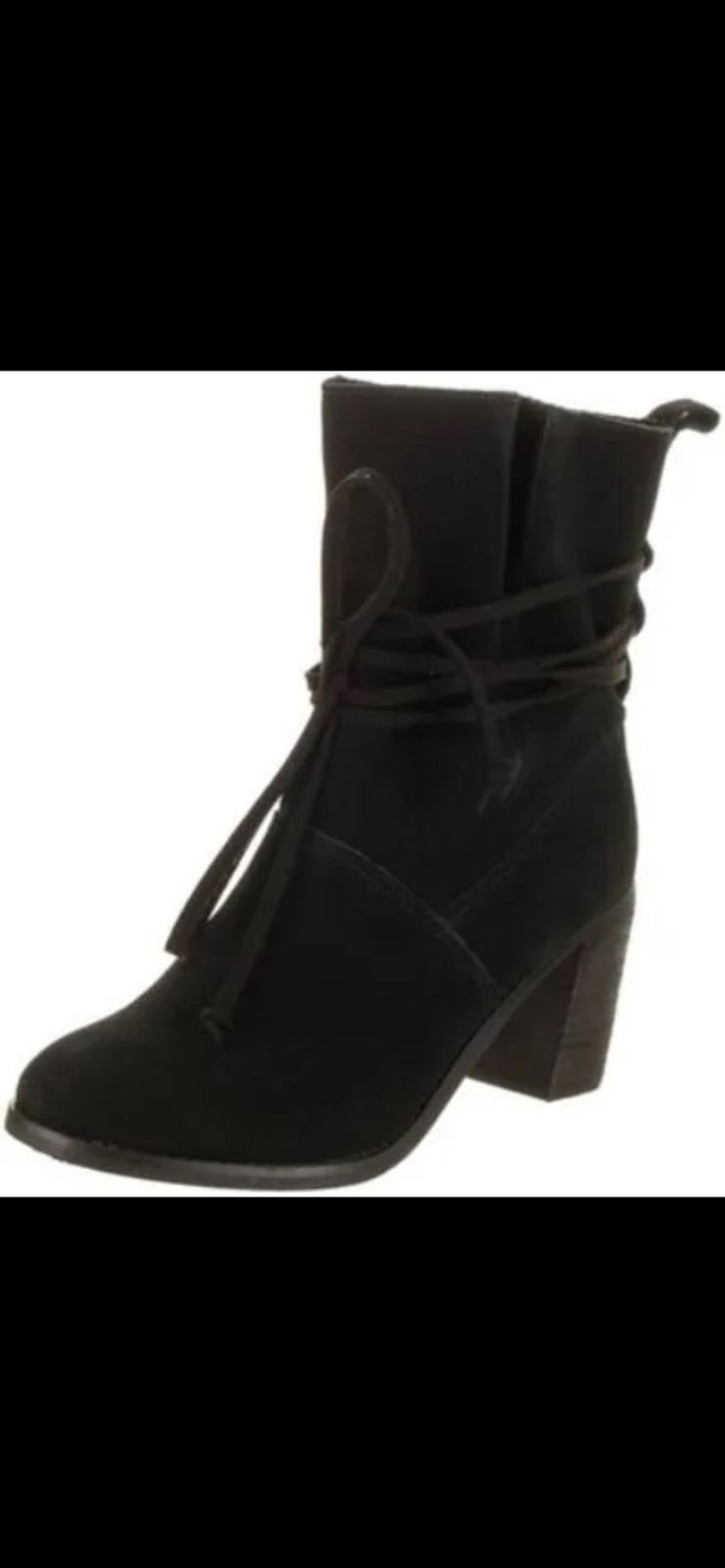 Toms Black Leather Mila Booties Sz 9