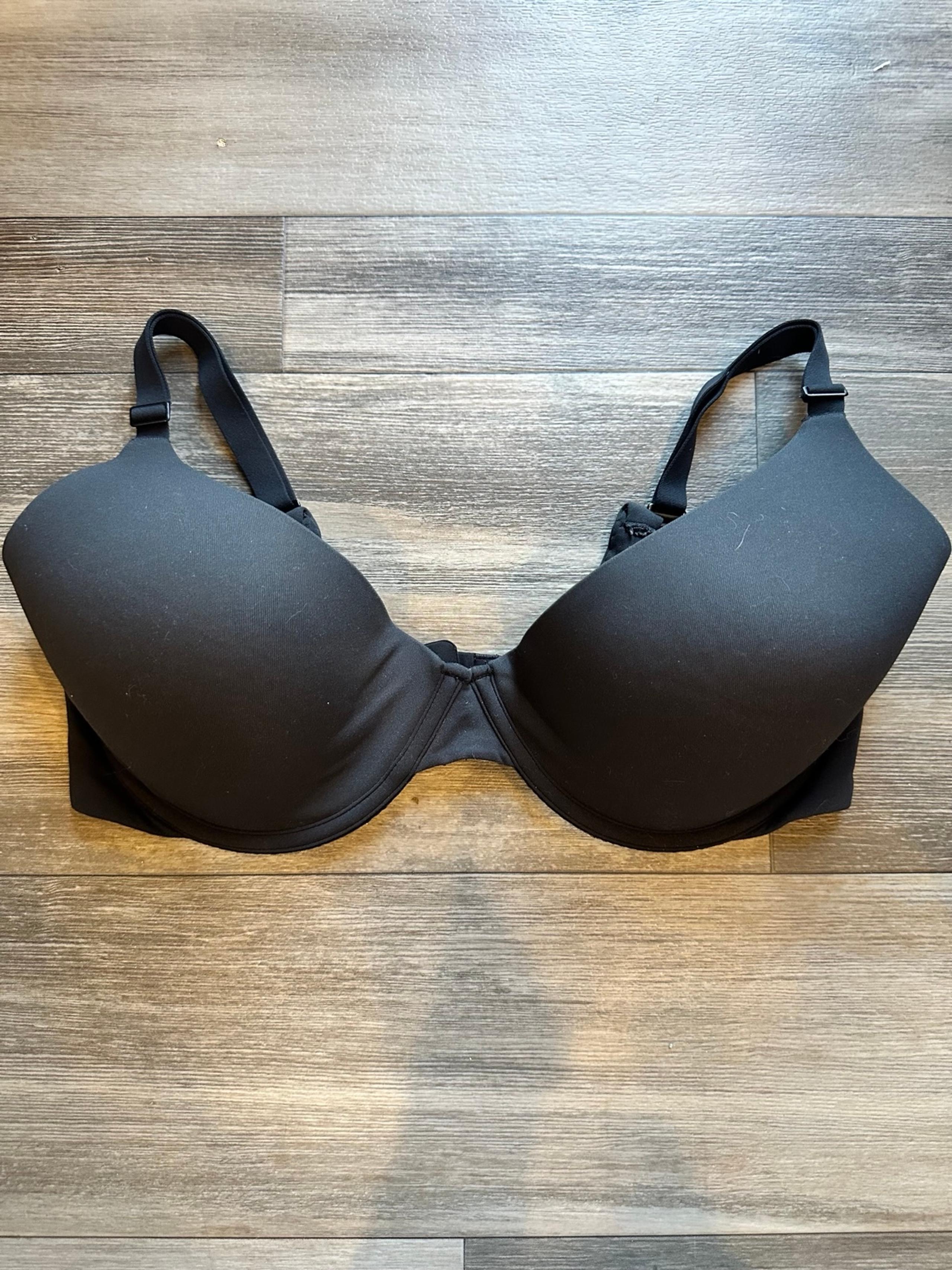 SKIMS Fits Everybody T-Shirt Bra in Onyx 38DD