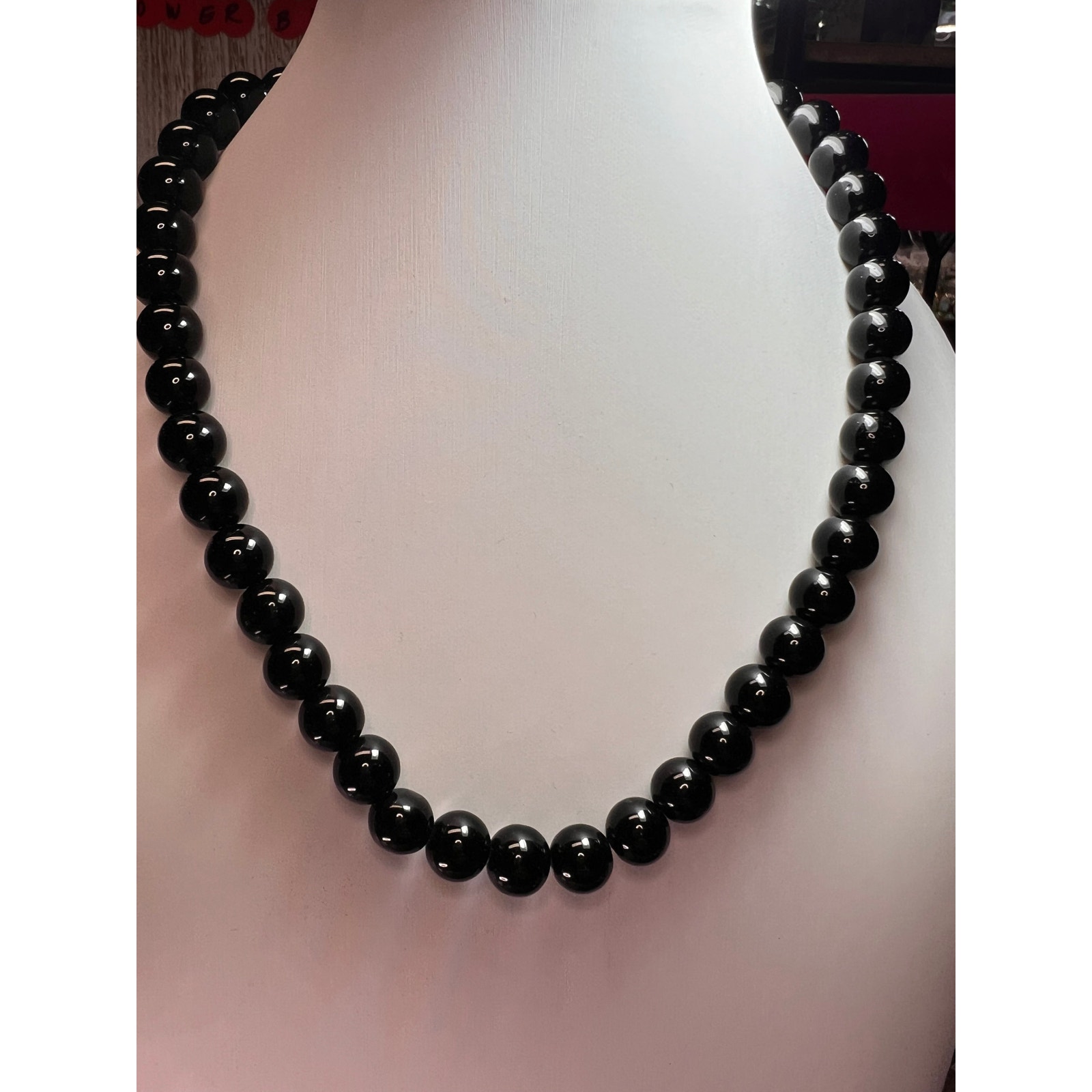 10mm Black Onyx necklace with sterling silver clasp *NEW*