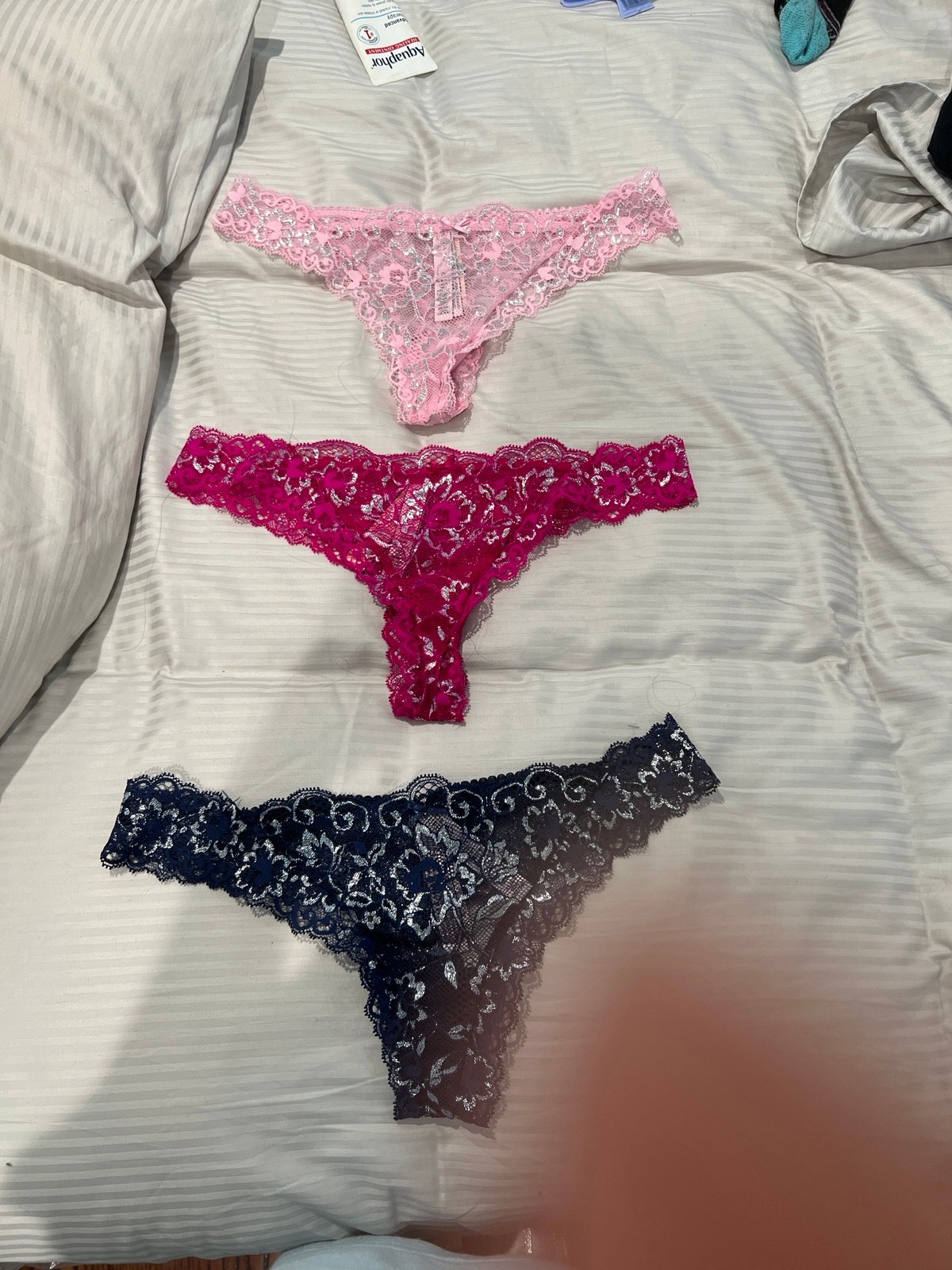 Victoria’s Secret 3 set thongs