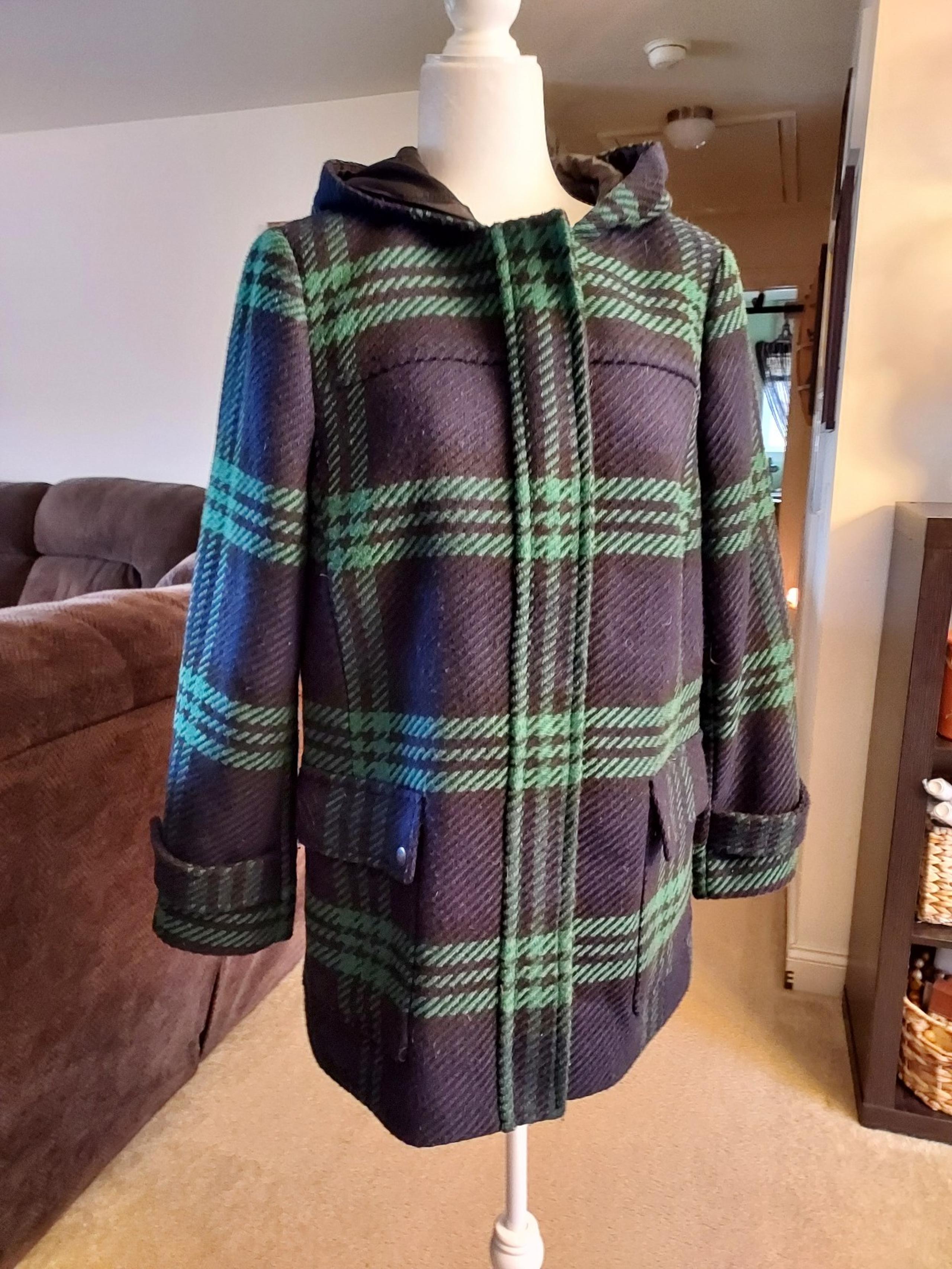 Talbots women's plaid wool shelled coat size 12