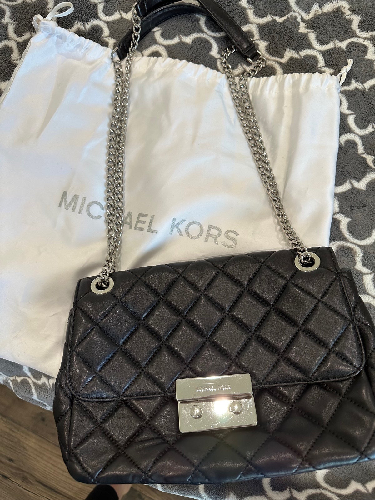 Michael Kors Sloan messenger bag