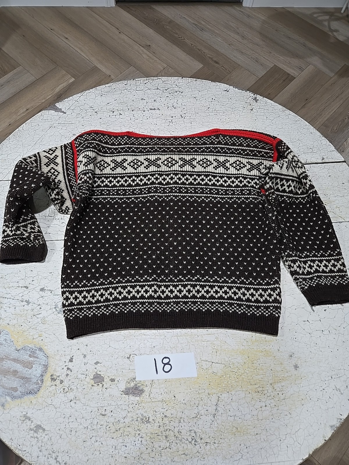 Nesjar sweater