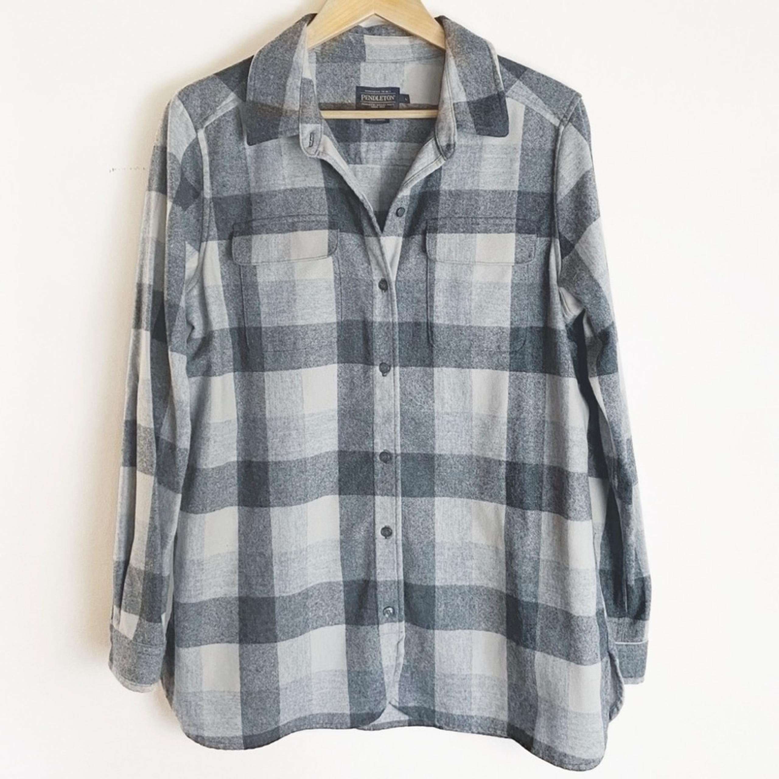 PENDLETON Plaid Wool button down Flannel Shirt Gray Womens size L