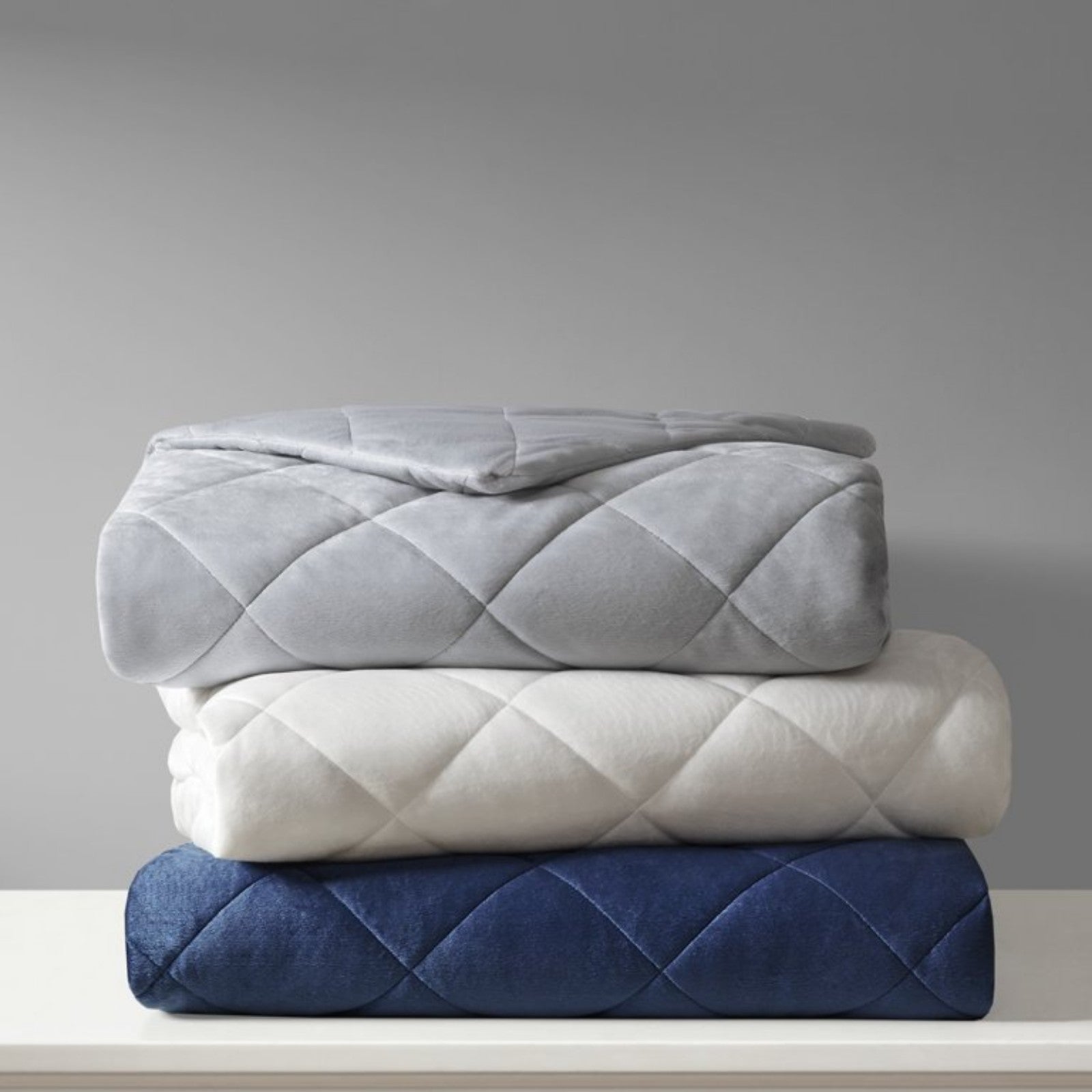 Beautyrest Luxury Solid Quilted Weighted Blanket