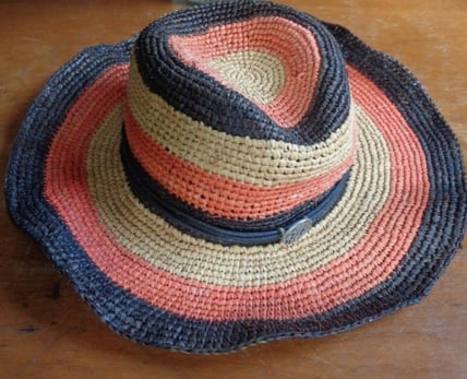 Harley Davidson Ladies Size Medium straw hat- like new