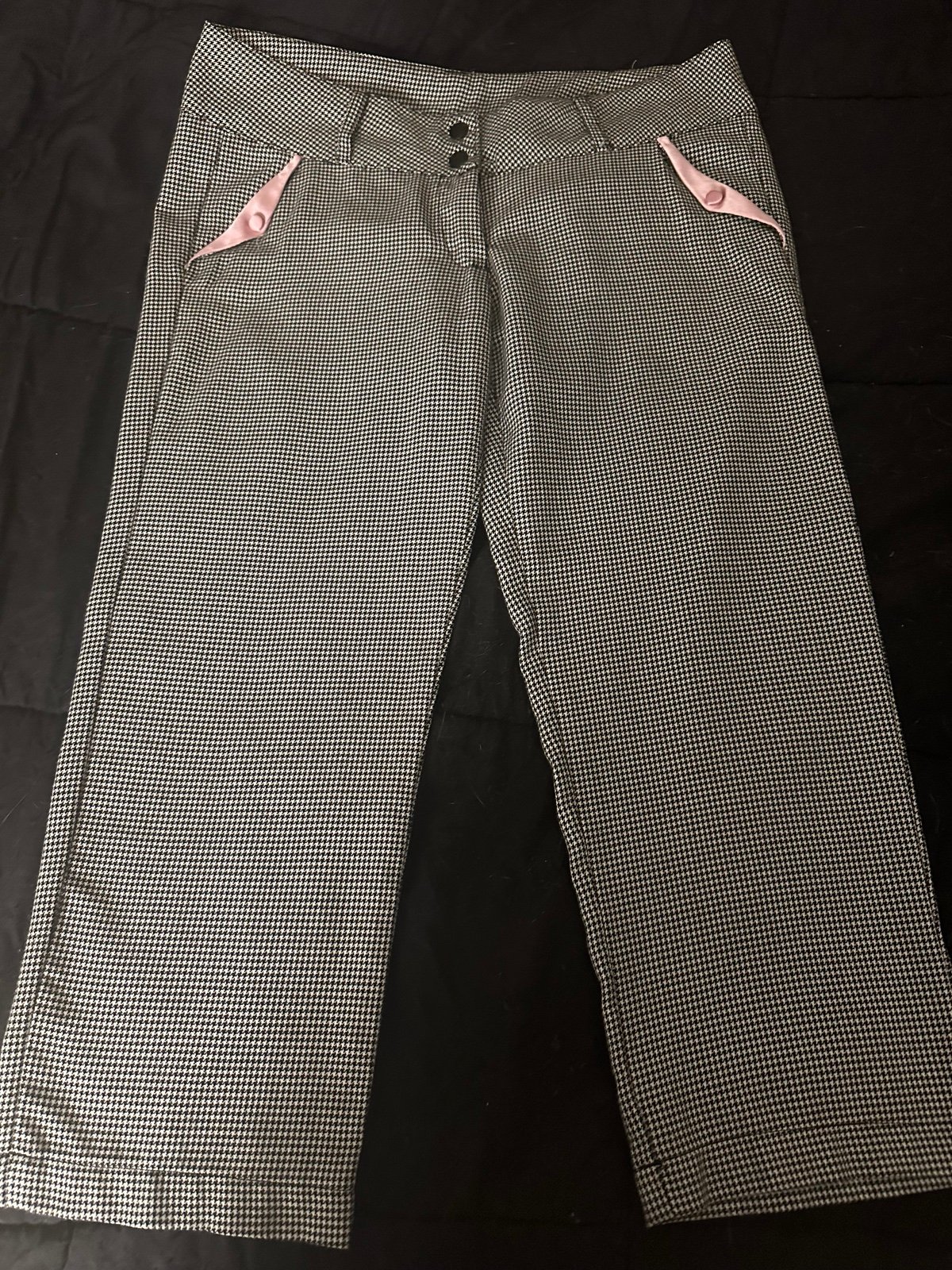 Adeline Street Ladie’s Capri Pants RARE