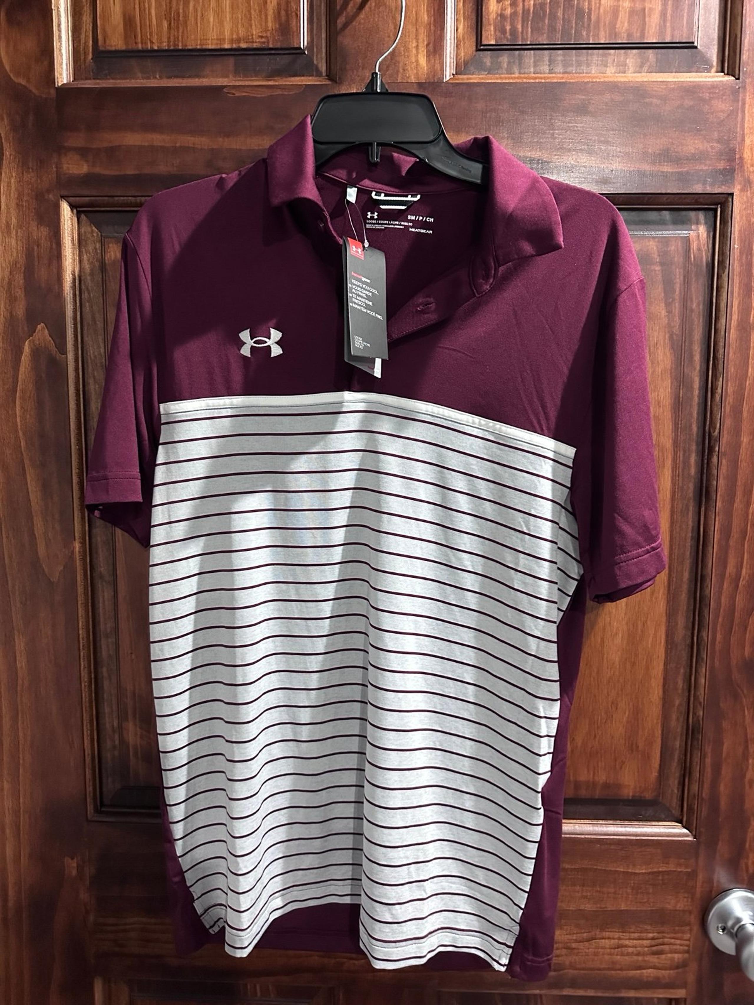 Mens NWT small Under Armour polo