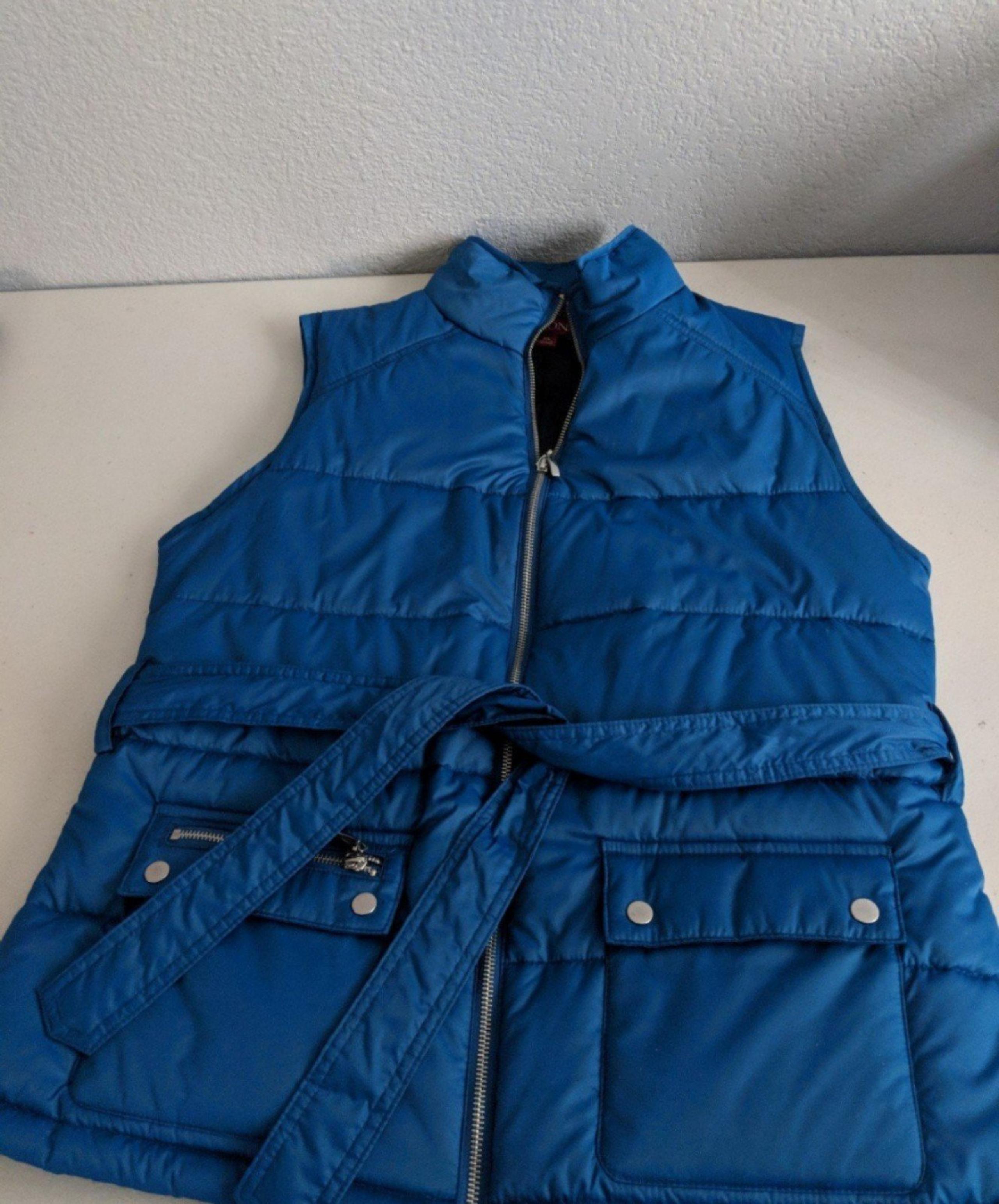 Women's Puffy Warm Winter Cozy Full Vest Coat Blue Snow Skiing Resort XL