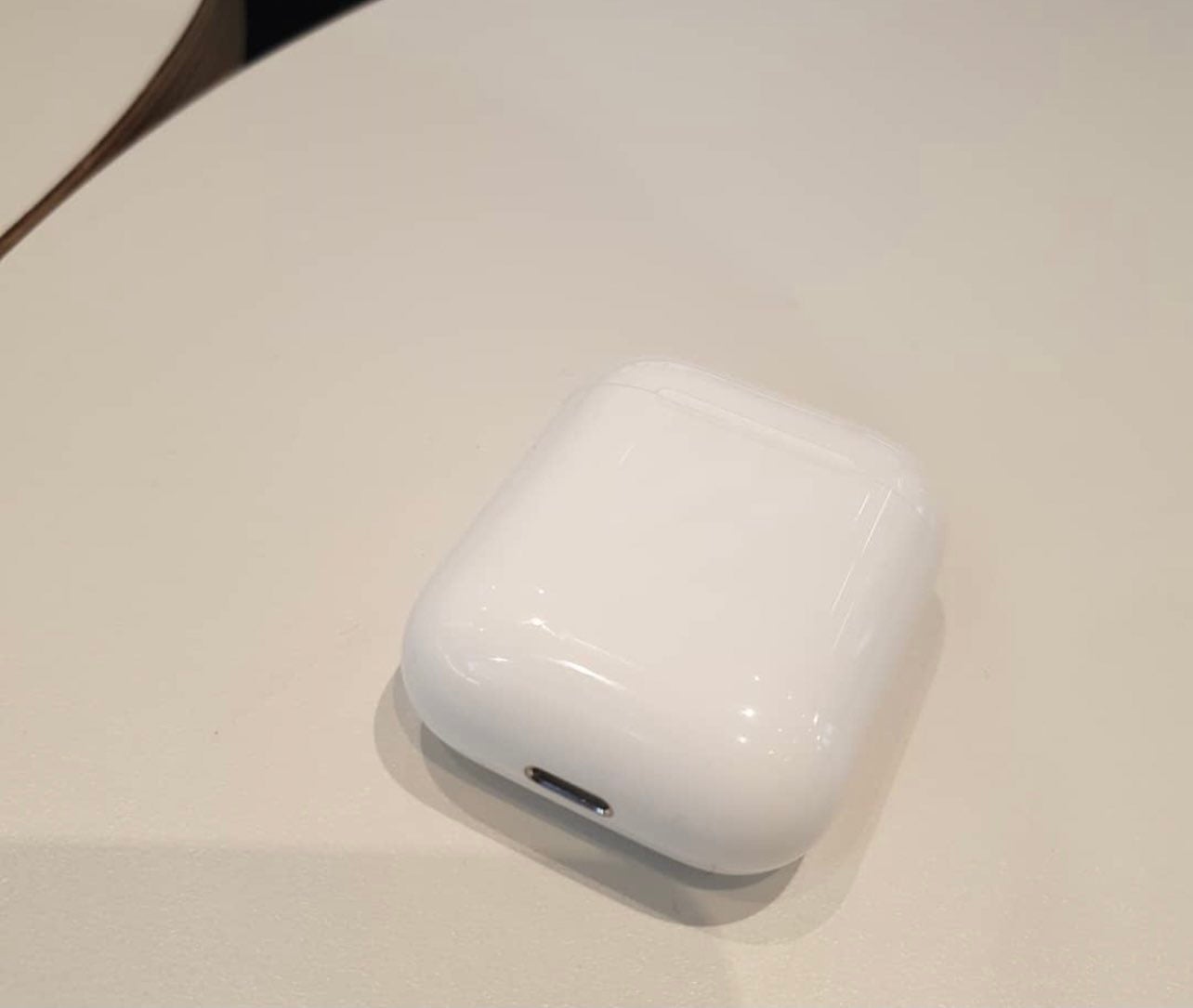 Apple airpods 2nd generation