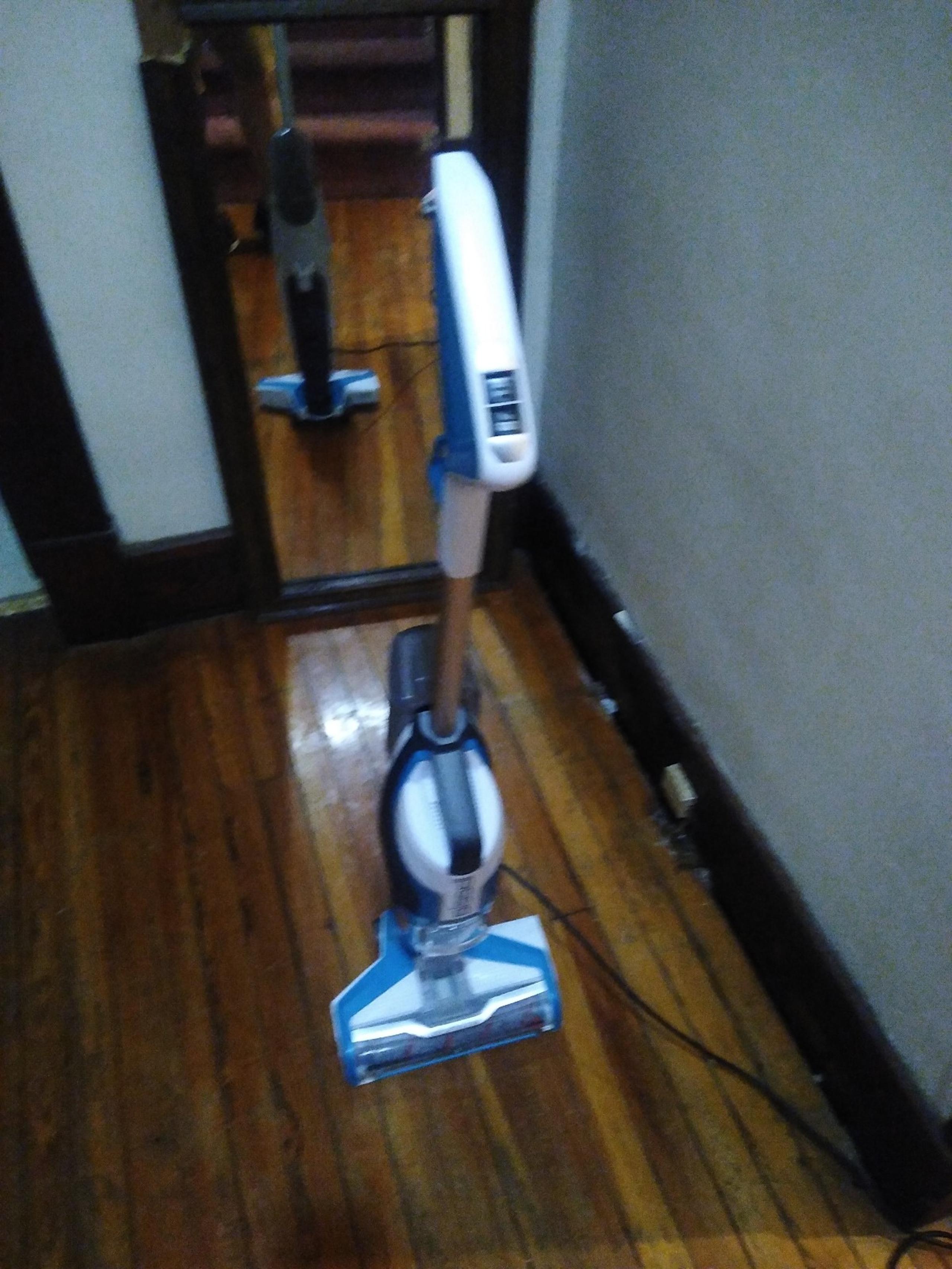 Works good both mop and vacuum