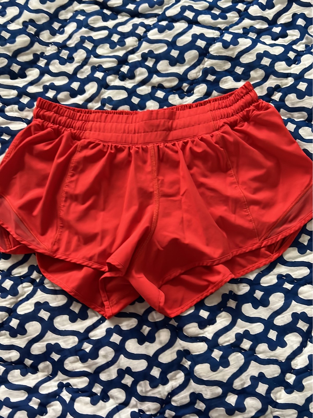 Lululemon Hotty Hot shorts