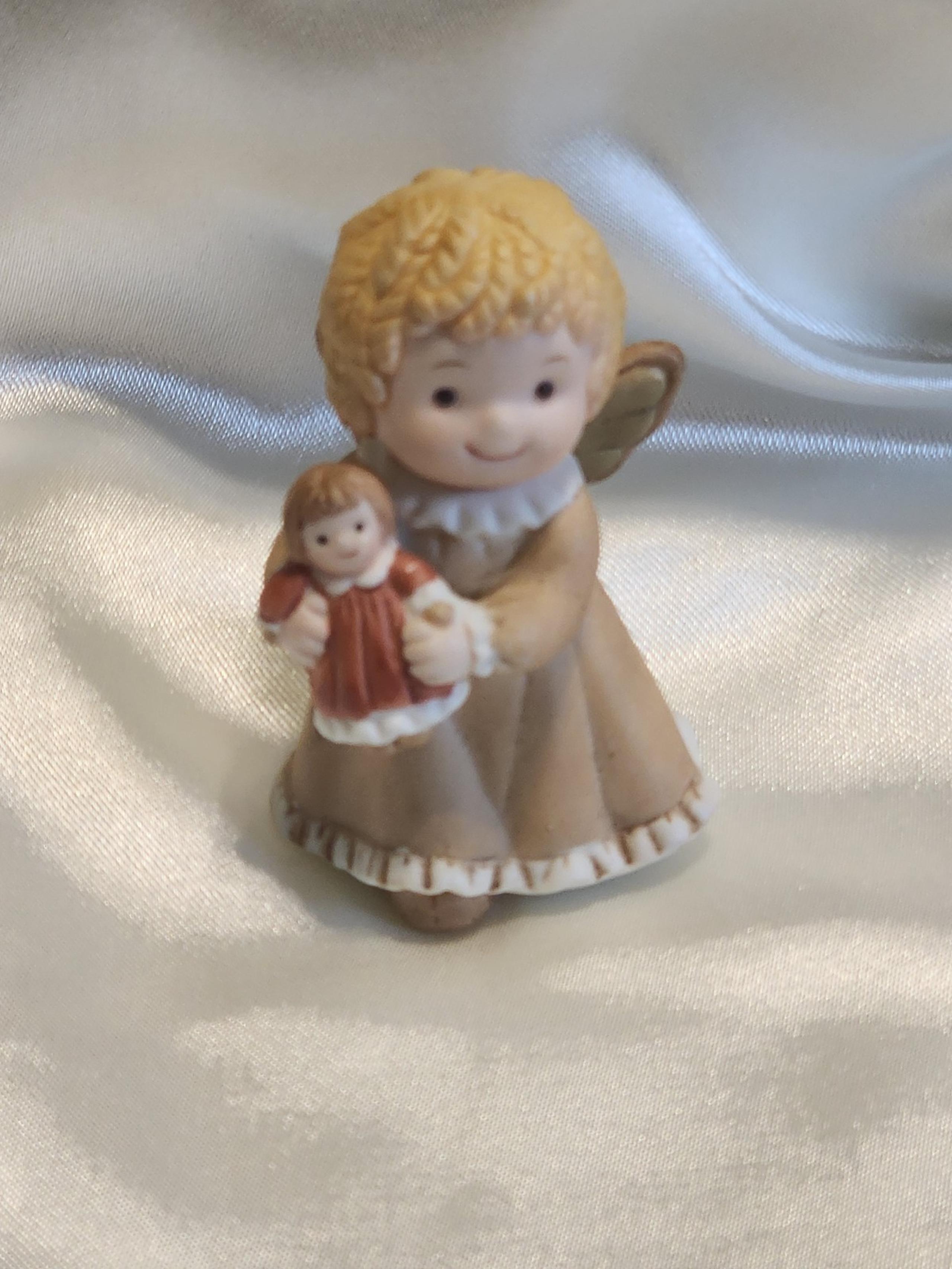 Home Interiors & Gifts JOY ANGEL Figurine Porcelain VINTAGE