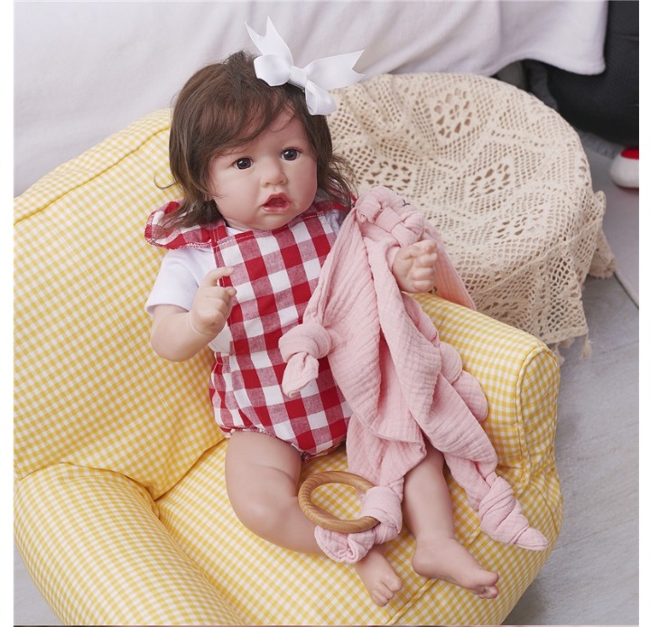 22 Inches Reborn Baby Doll Lifelike Newborn Sweet Baby Vinyl Reborn Doll Gift