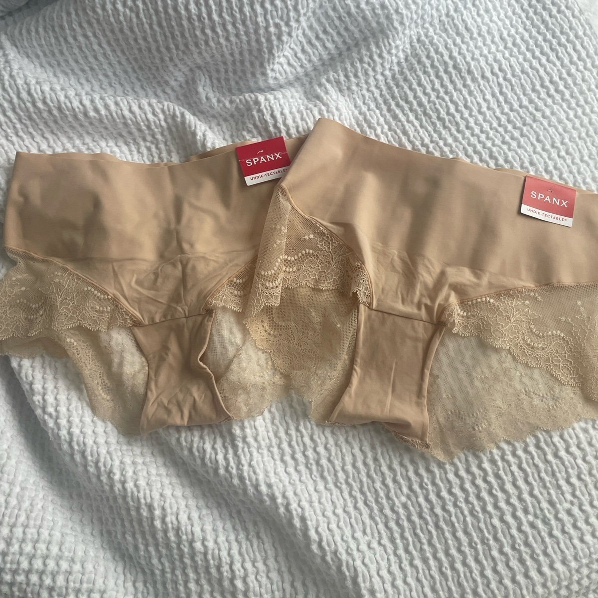 Spanx undietectable pair