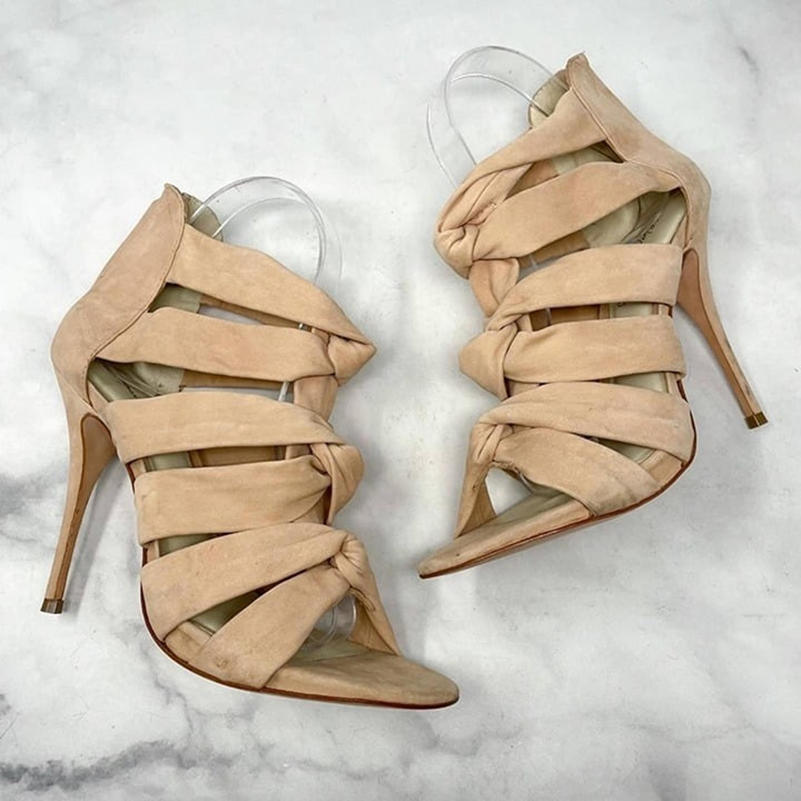 NEW Elizabeth & James Love 100% Leather Nude Strappy Sandal Heels Minimalist 8
