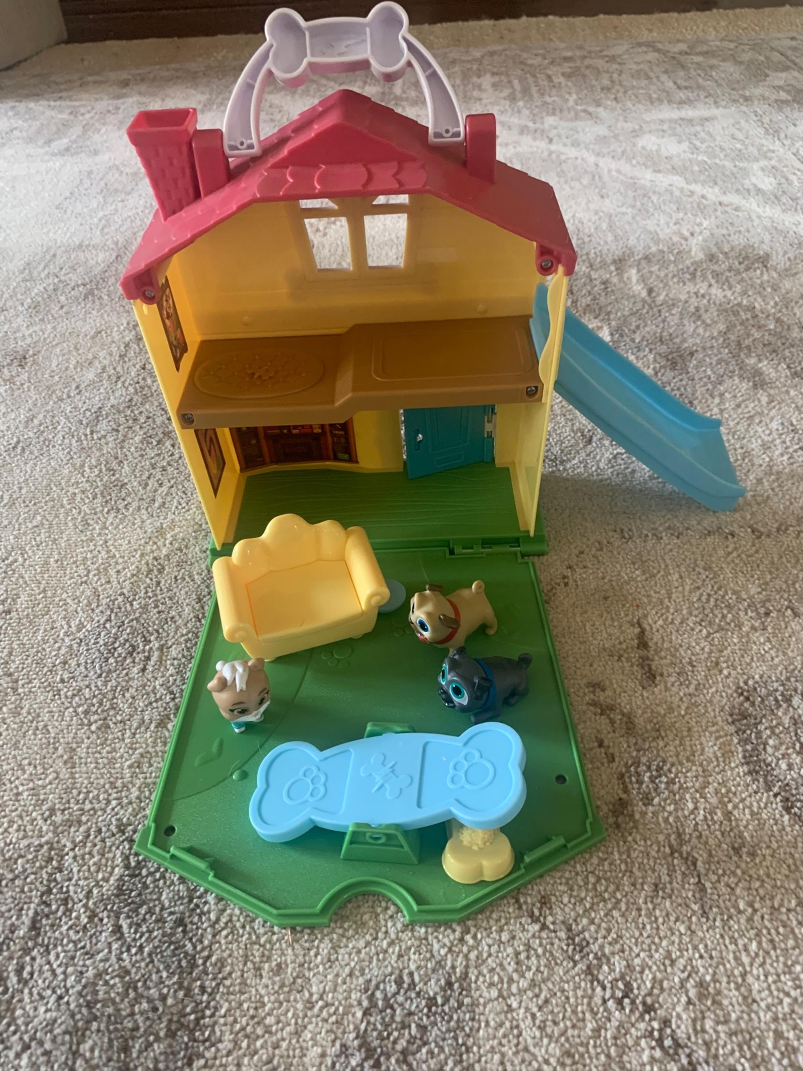 Puppy Dog Pals Playset