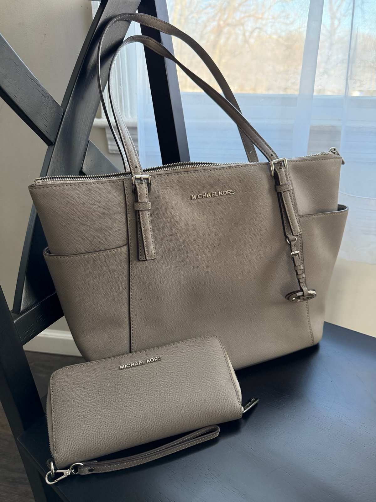 Michael Kors Tote Bag & Wallet