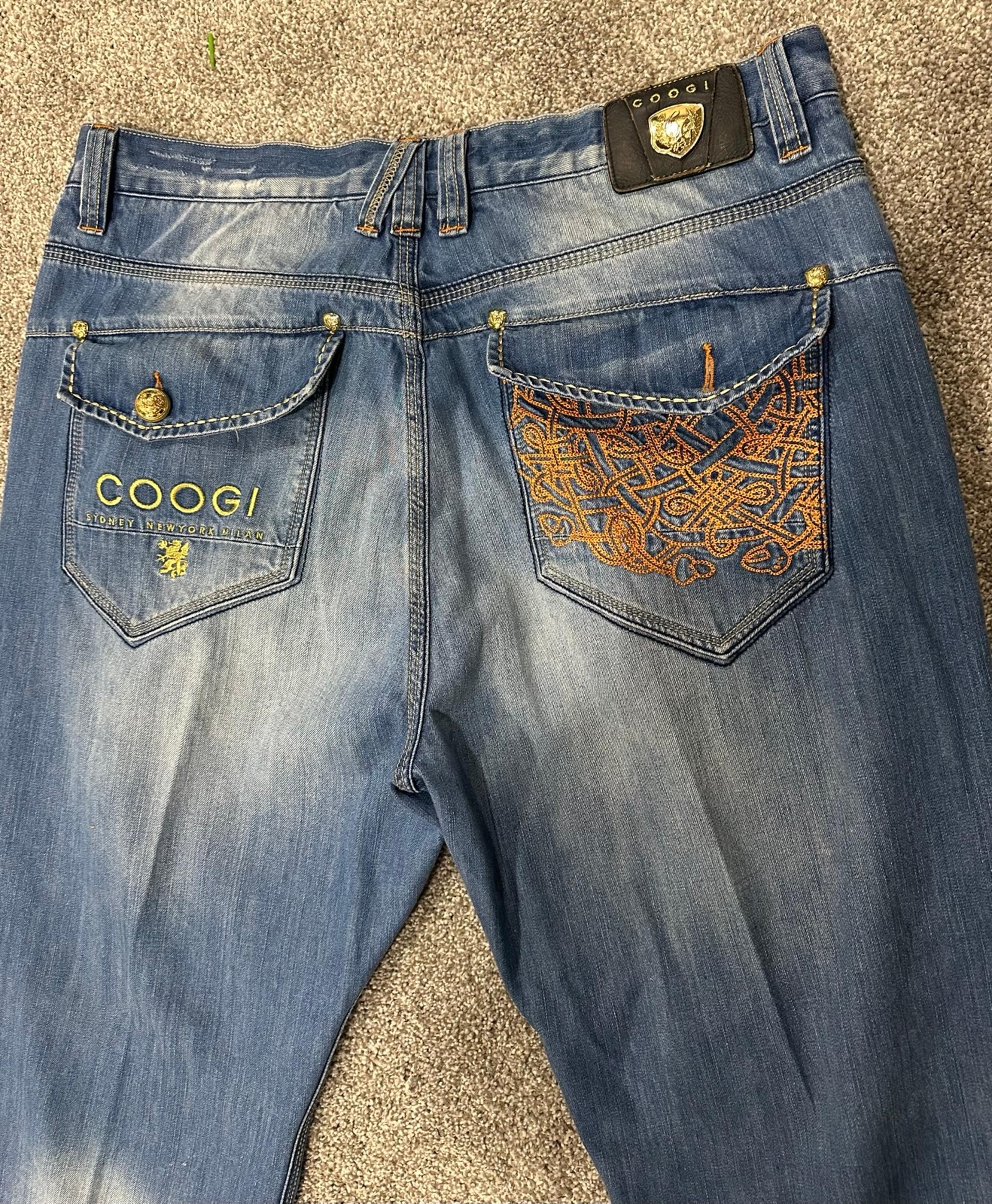 Coogi Mens Jeans Sz 40x34 Embroidered Pockets 90s Baggy Loose Distressed Y2K