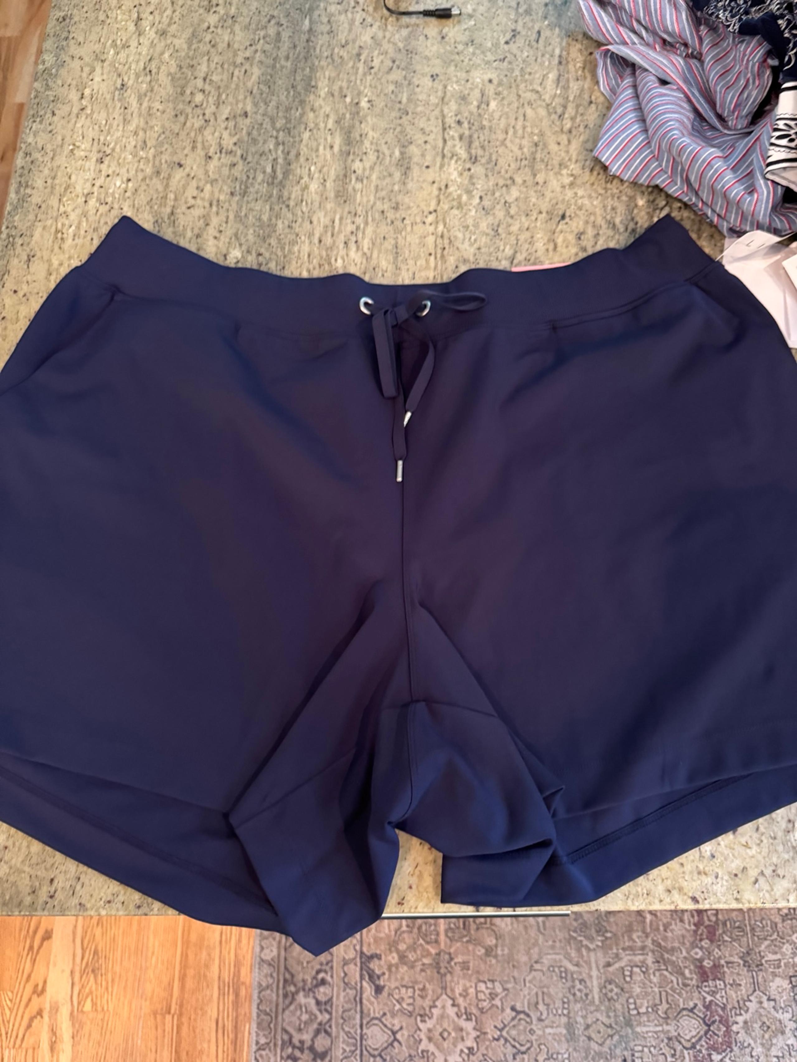 Lane Bryant Livi Activewear Shorts Navy 22/24