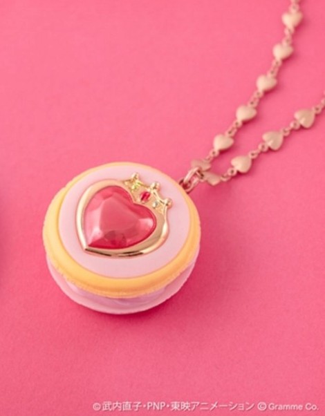30th Anniversary Sailor Moon x Q-pot Prism Heart Macaron Necklace (Brand New)