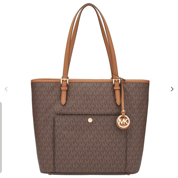 Michael Kors Jet Set Item Leather