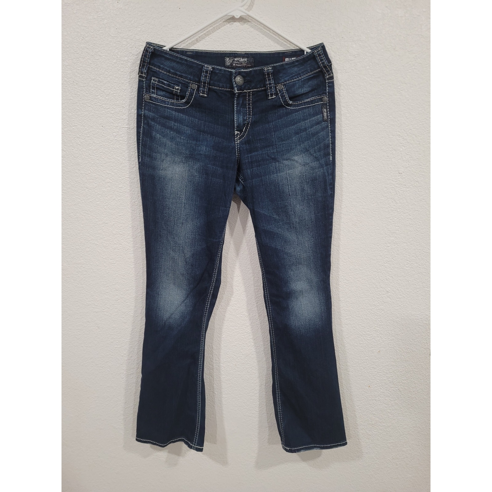 Silver Jeans Co. Women's Suki Mid Slim Boot cut size 31 x 31 Fluid Denim #P2