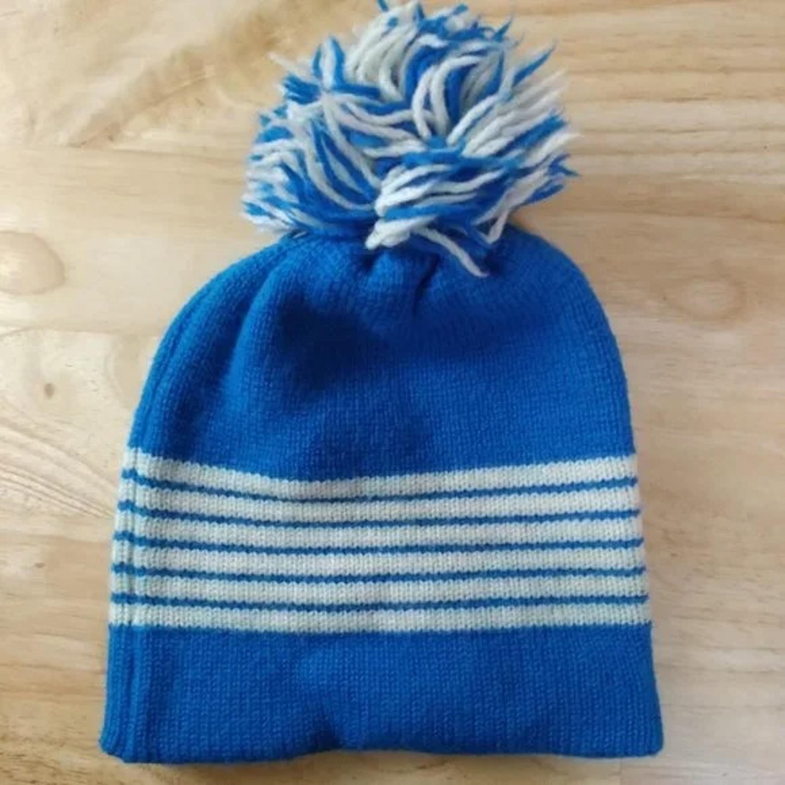 Vintage Meister Striped Knit Wool Pom Beanie Winter Hat