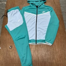 Nike Tech 3x