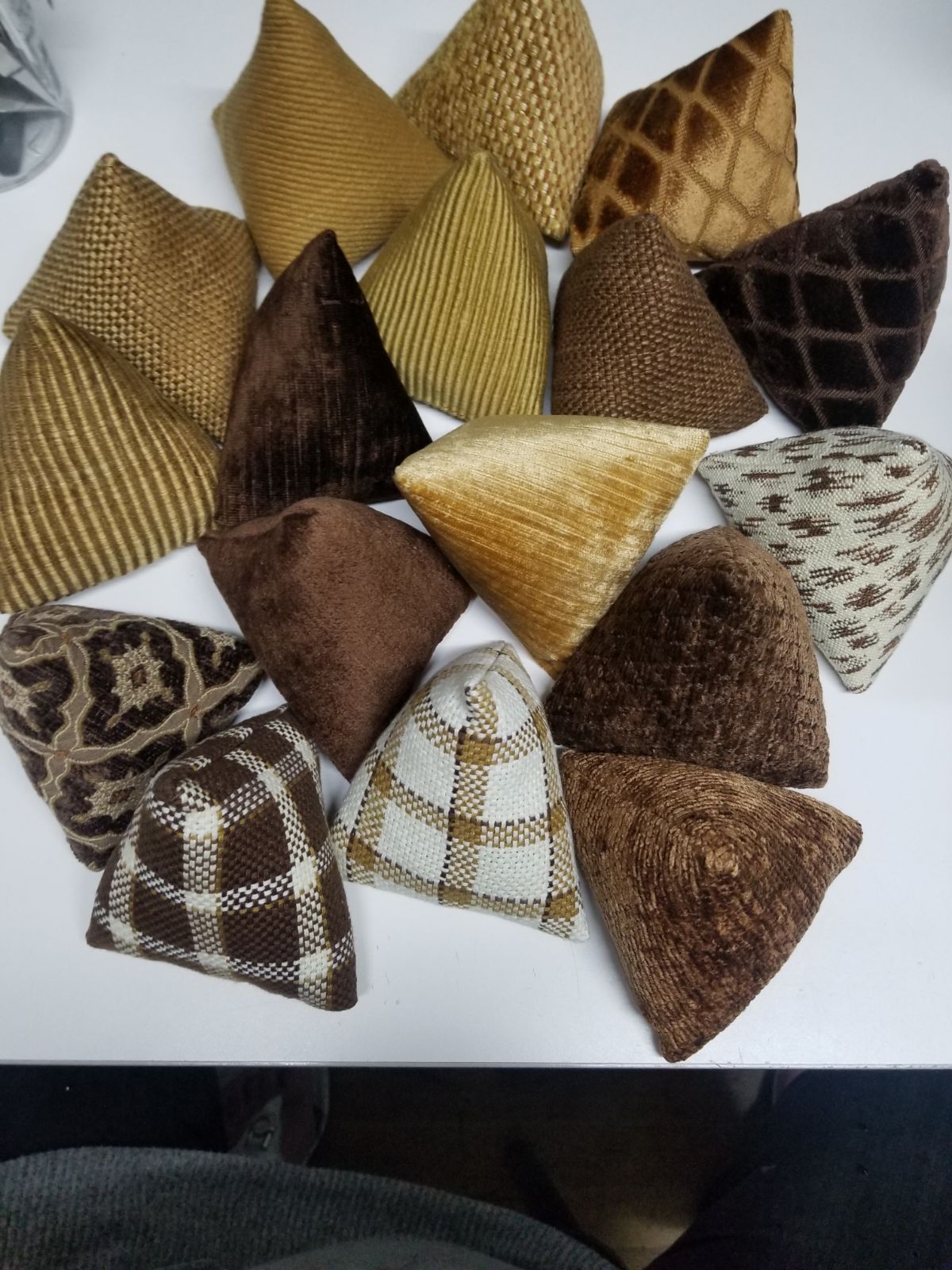 Soft pyramid toys for kids