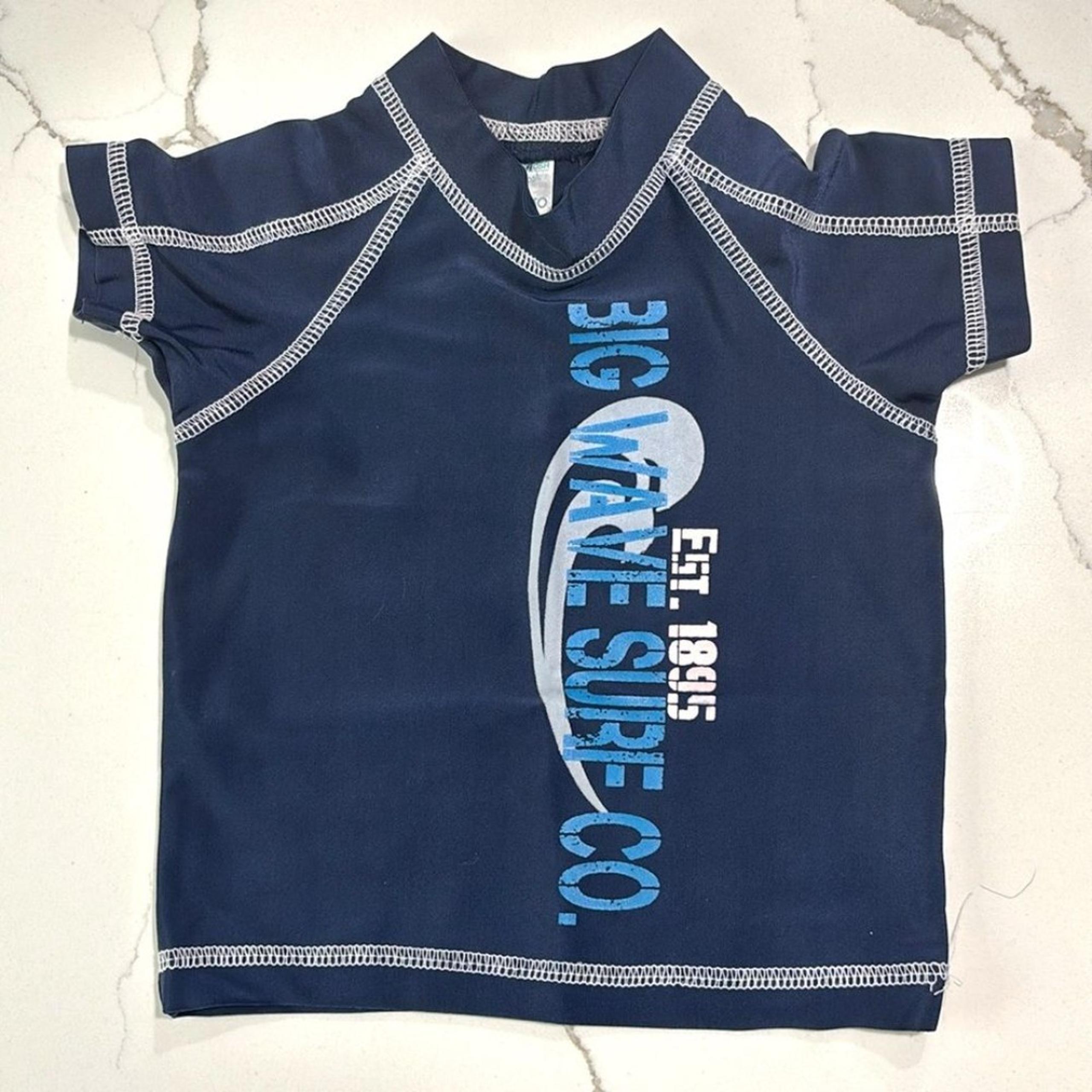 OshKosh B’GOSH | Navy Blue Boys Rash guard Swim Top Surf Size 6-9 Months