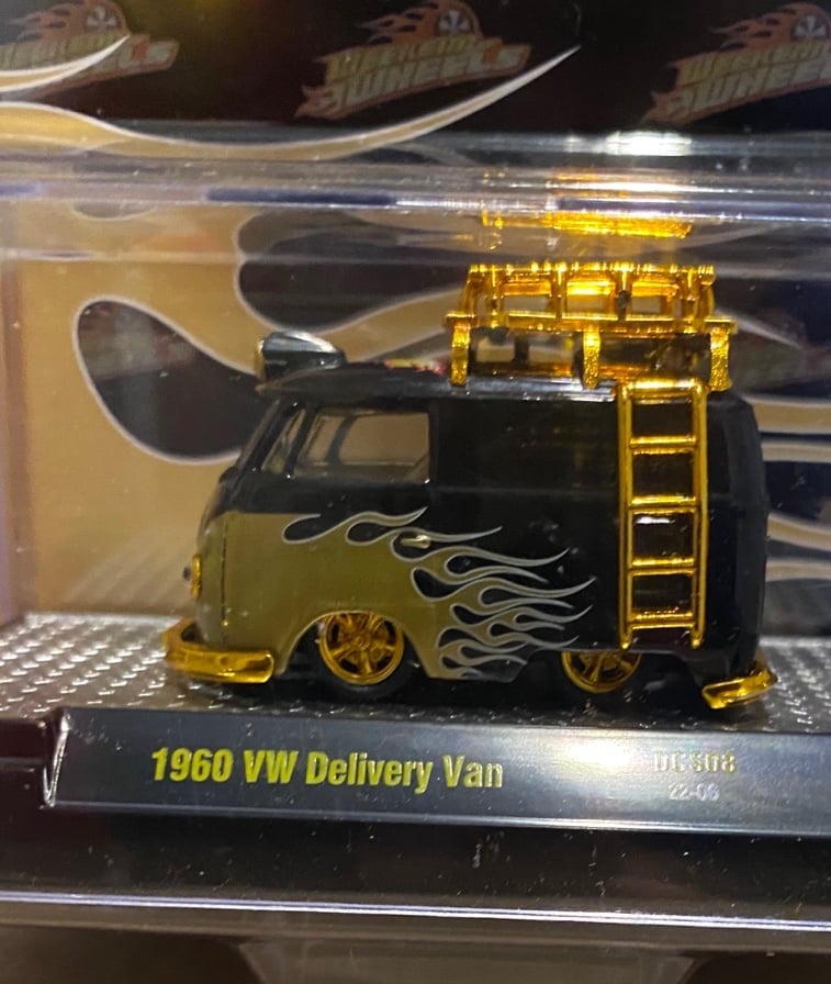 M2 Machines 1960 VW Delivery Van