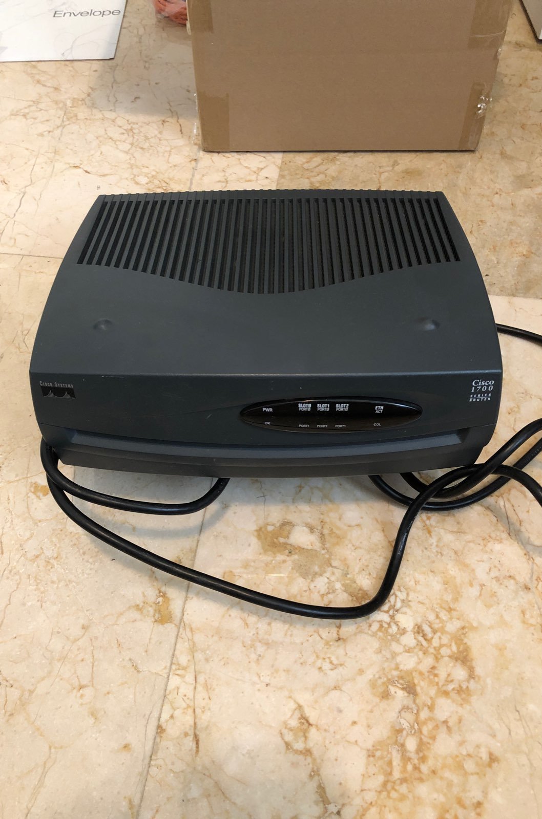 Cisco router 1750 working, AC adapter