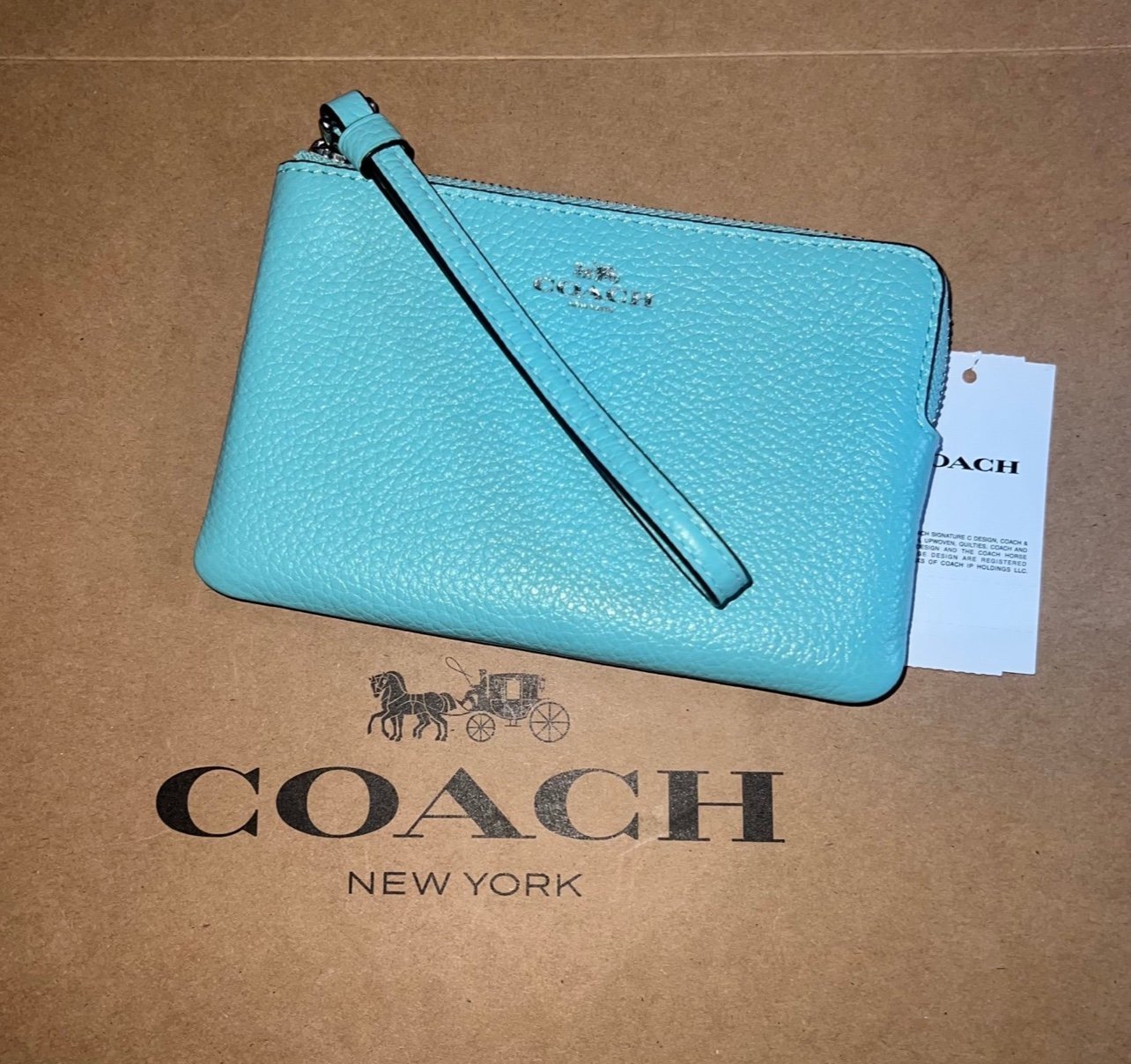 NWT COACH Corner Zip Wristlet CP483 Faded Blue Pebble Leather Silver Hardw
