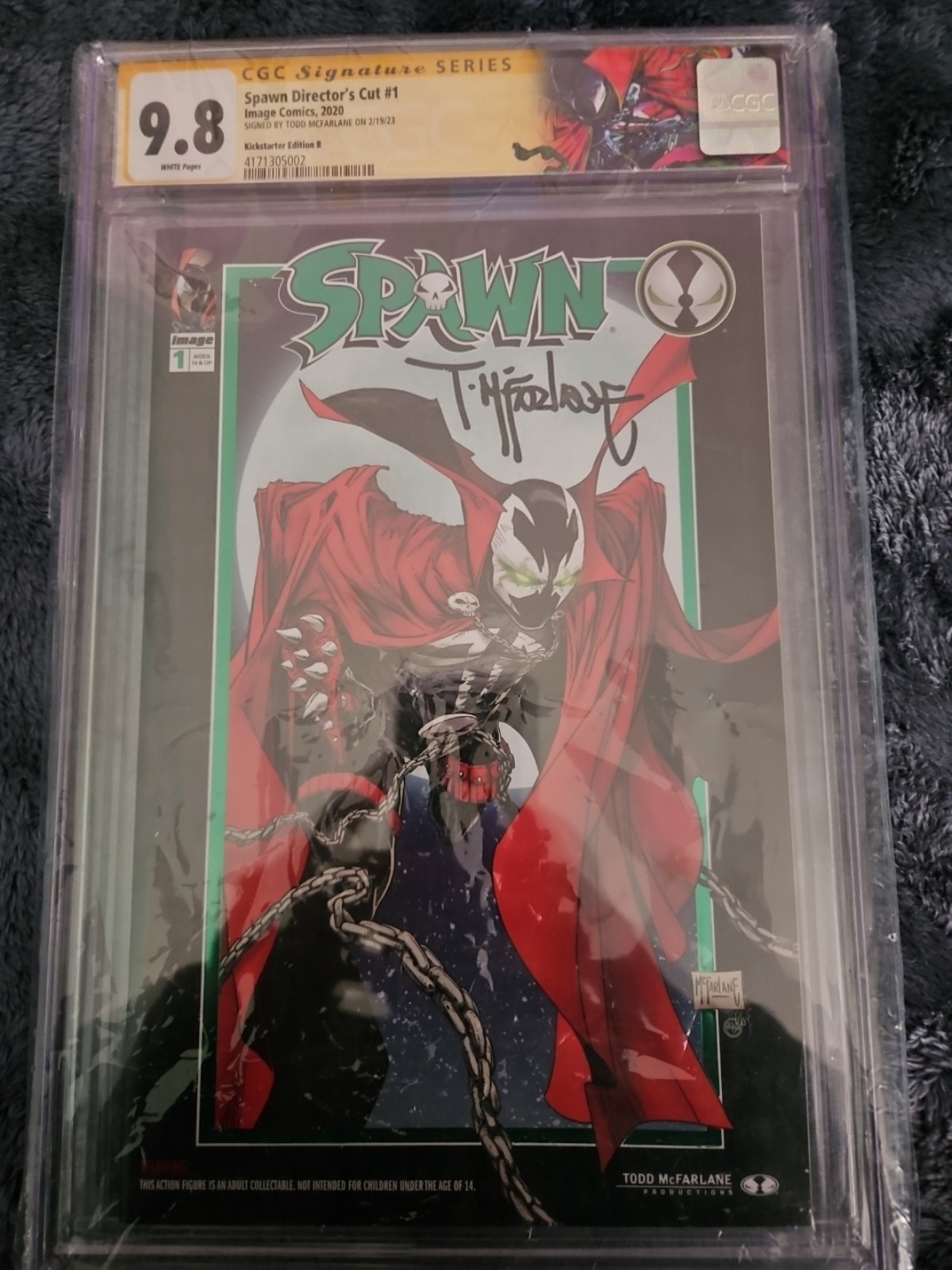 9.8 cgc Spawn Director's Cut #1. Signed By Todd McFarlane
