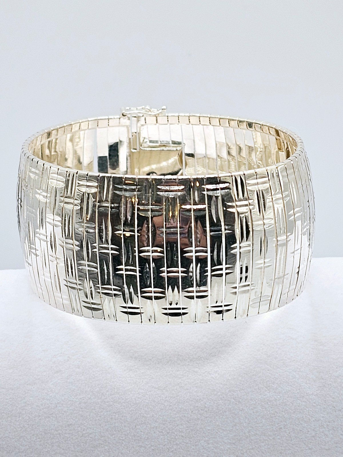 Vintage Italy 925 Sterling Silver Omega Link Bracelet