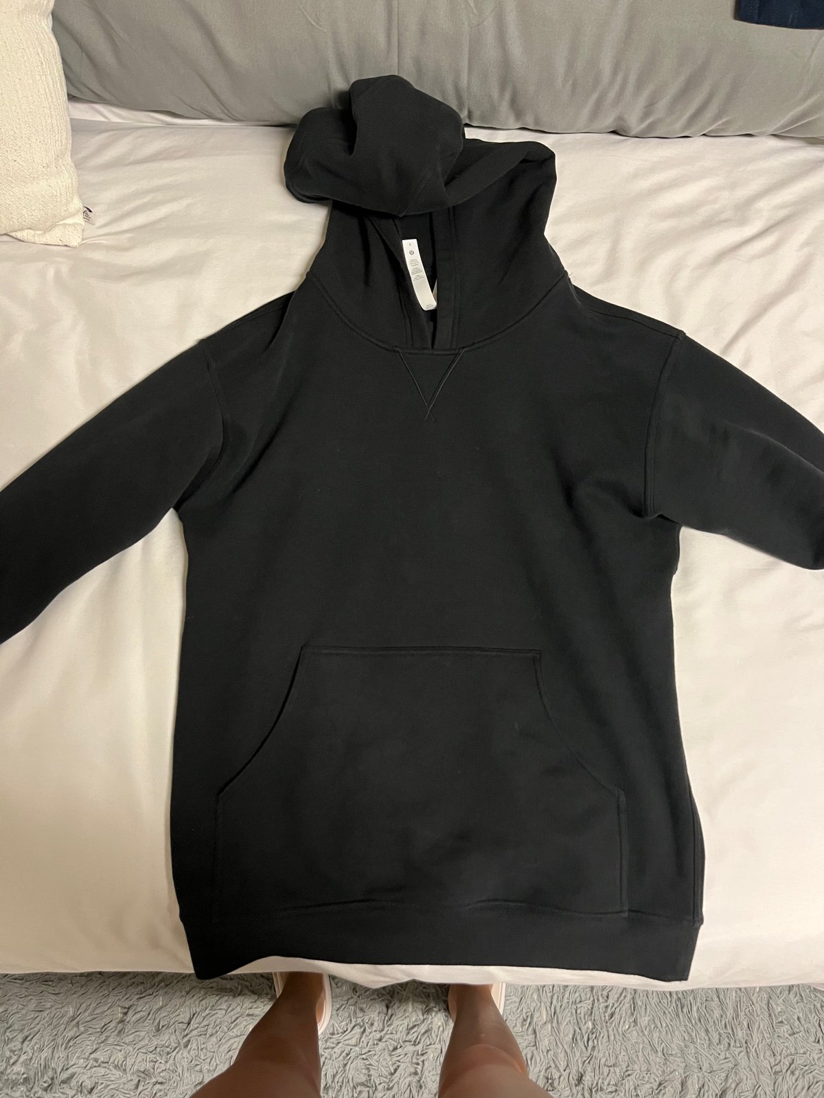 Lululemon sweatshirt