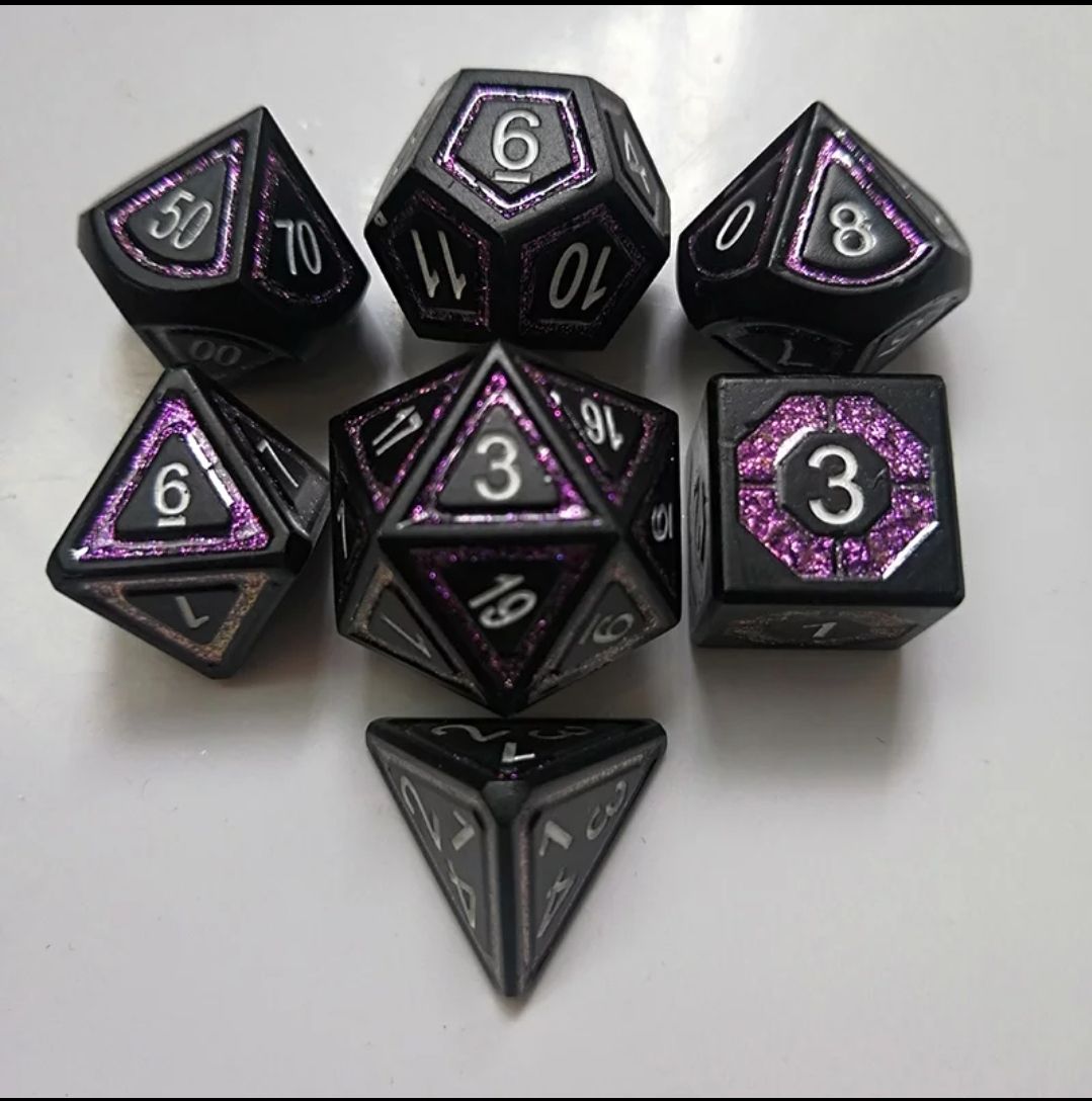 Dungeons & Dragons metal dice