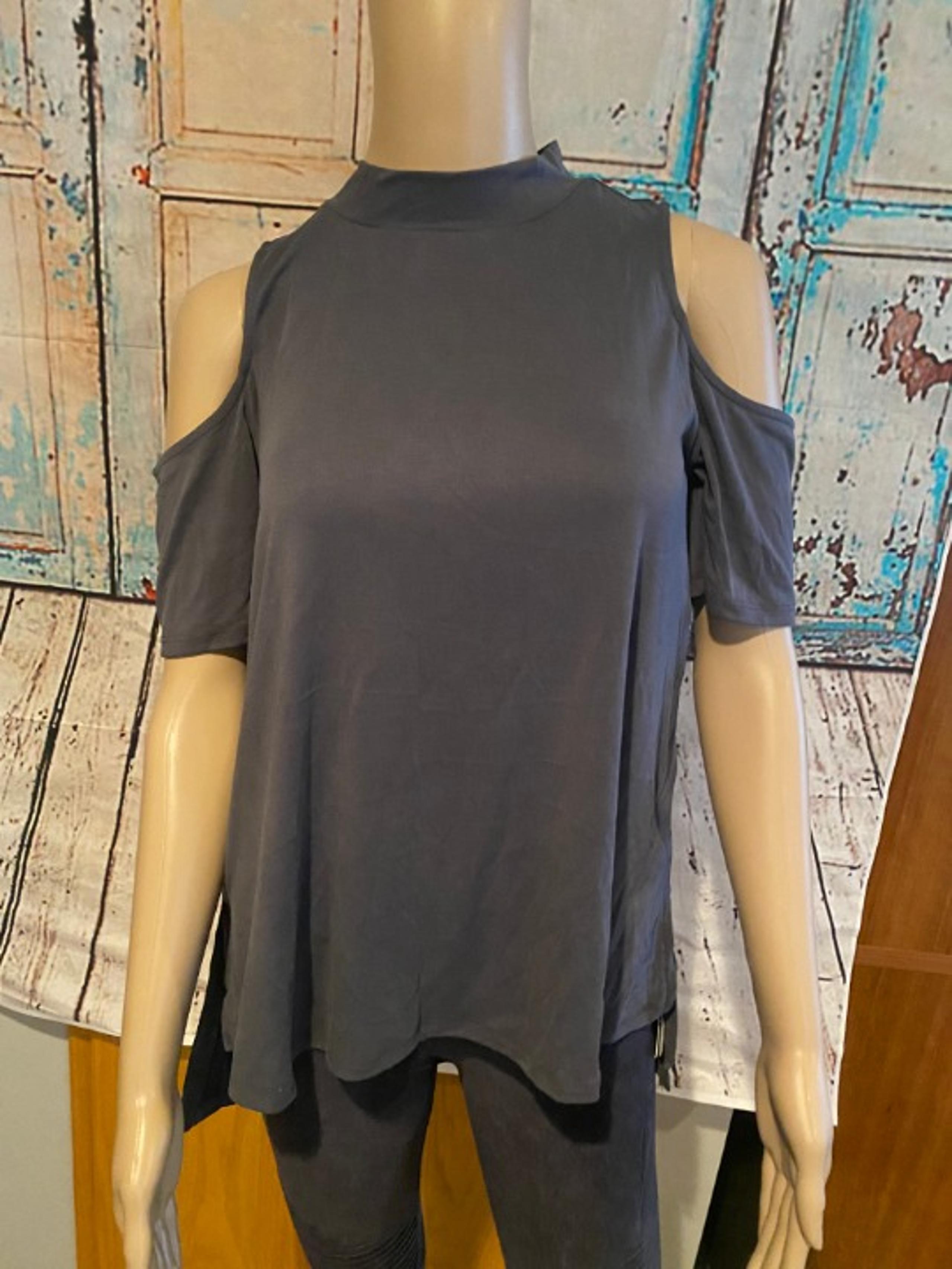 Pink Rose Cold Shoulder Top