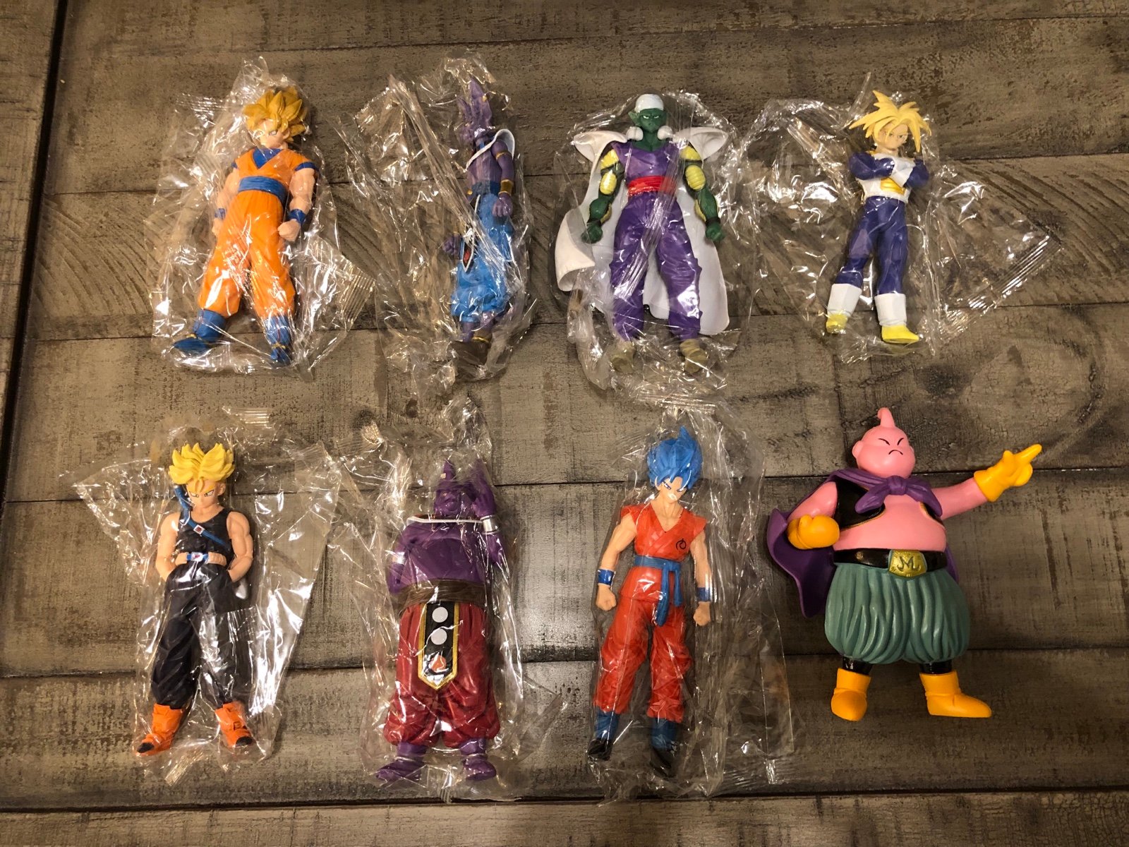 Dragon Ball Z Set of 8 Action Figure Statues $80