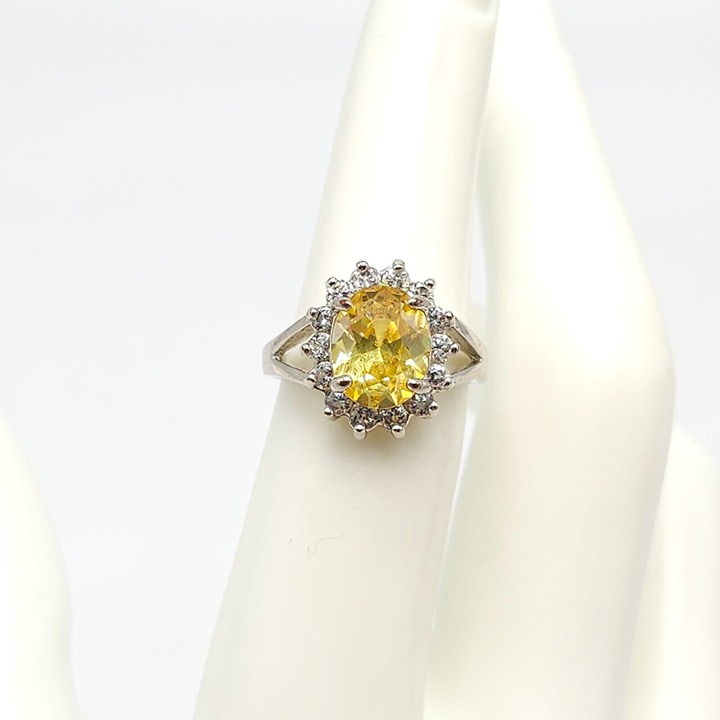 Oval Shape Canary Yellow Rhinestone CZ Cocktail Ring Silver Tone Vintage 5.75