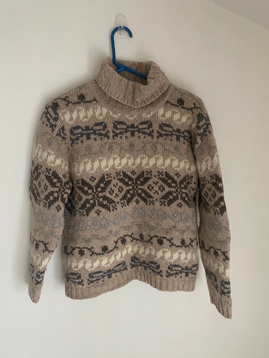 100% Wool Talbots Turtleneck Sweater Size M