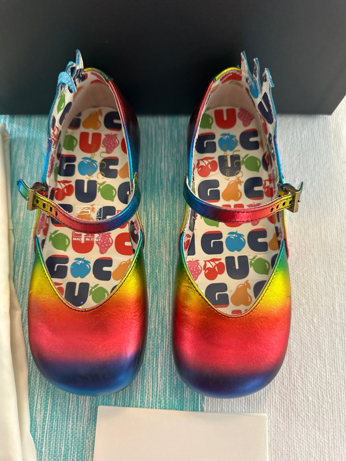 Gucci toddler shoes